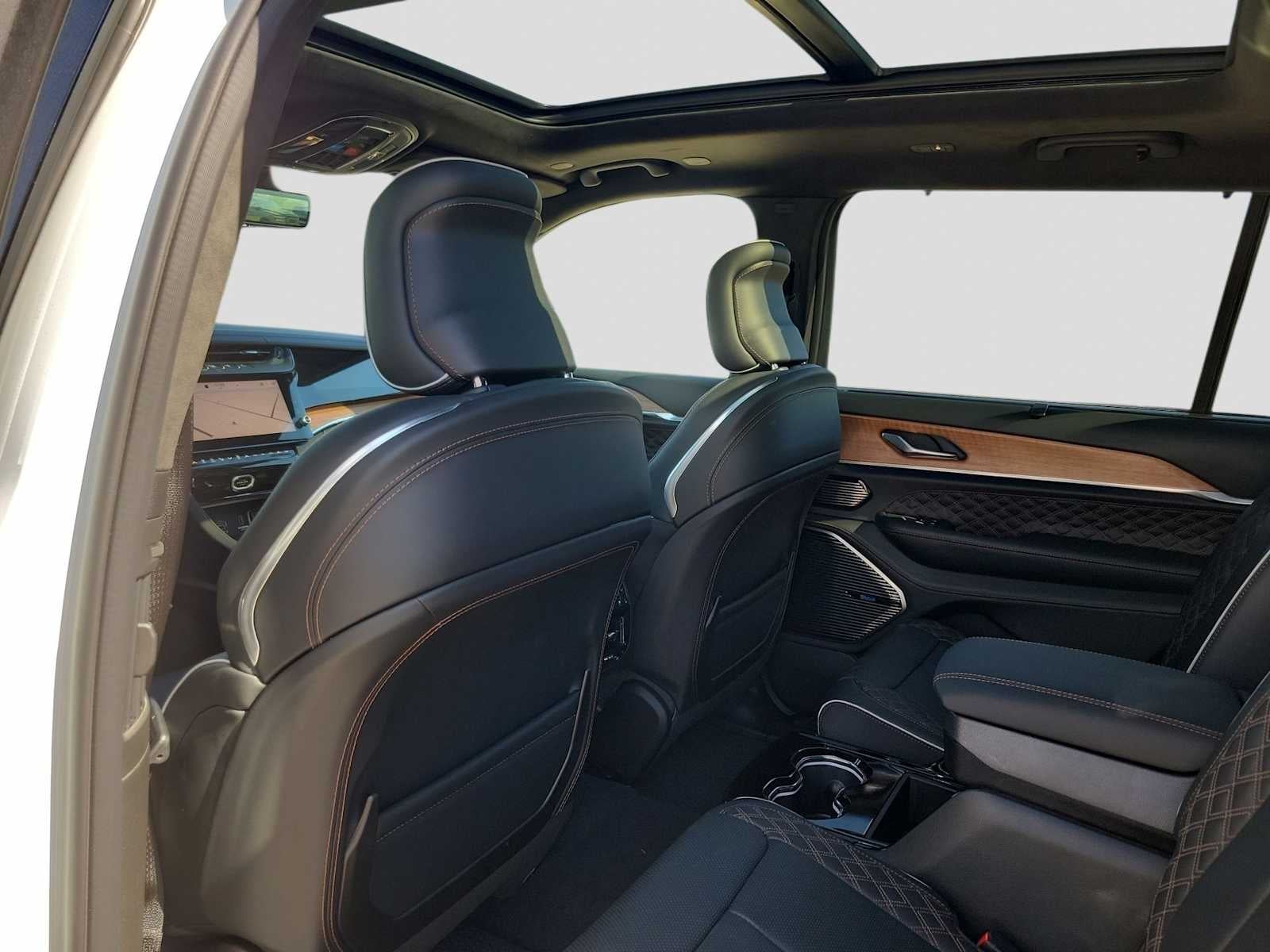 2026 Jeep Grand Cherokee GRAND CHEROKEE L SUMMIT 4X4