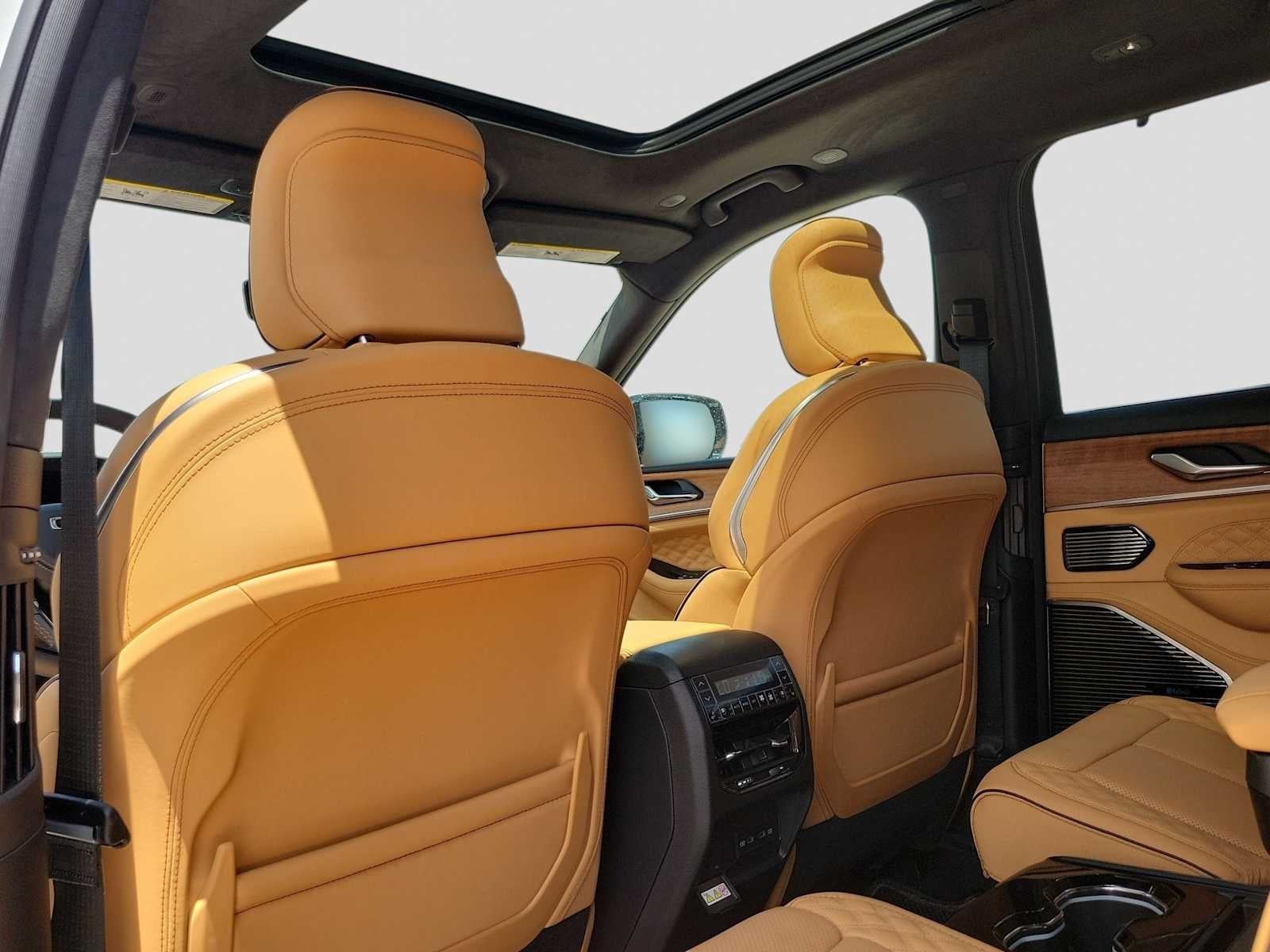 2026 Jeep Grand Cherokee L GRAND CHEROKEE L SUMMIT 4X4