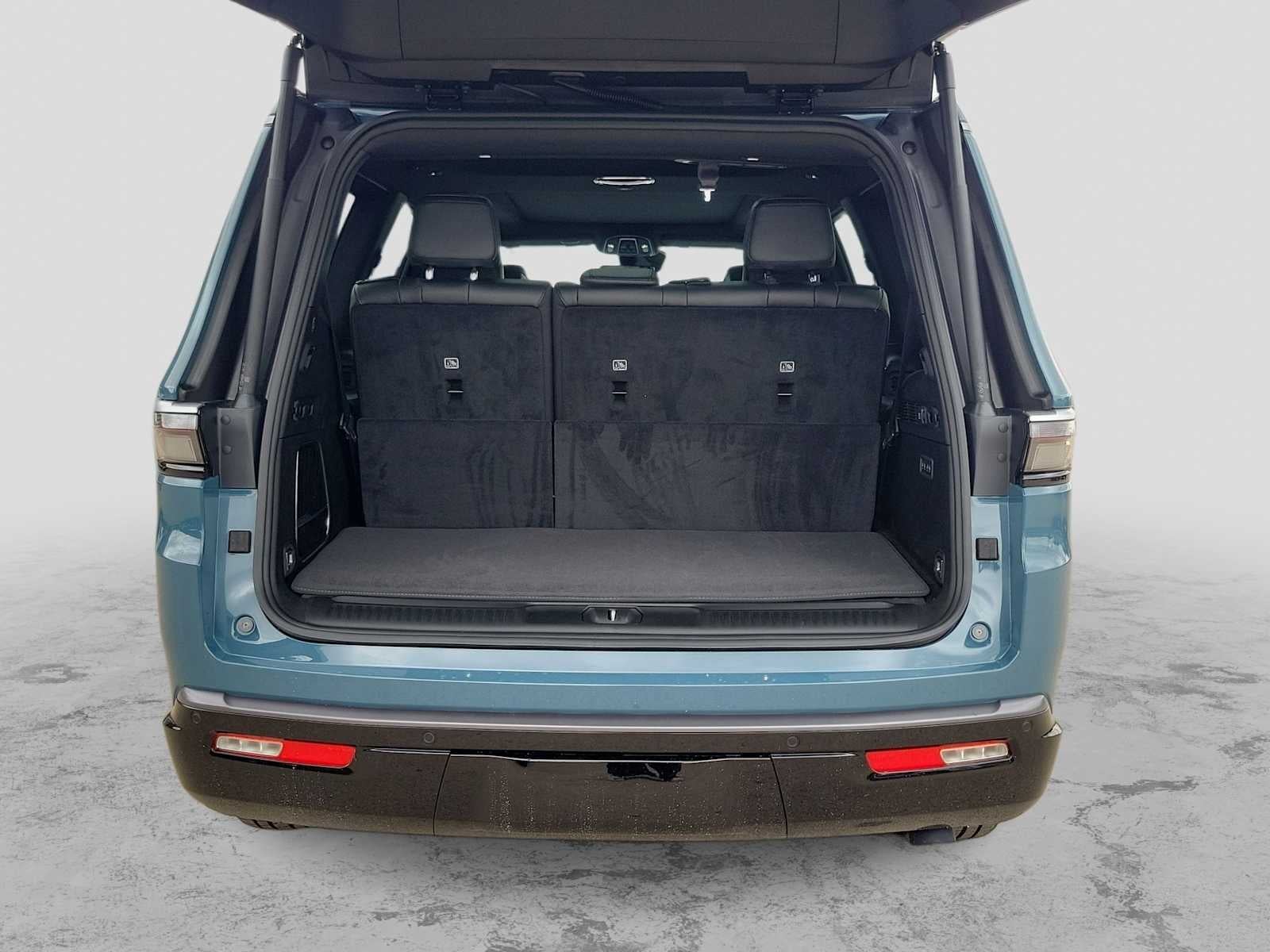 2026 Jeep Grand Wagoneer GRAND WAGONEER 4X2
