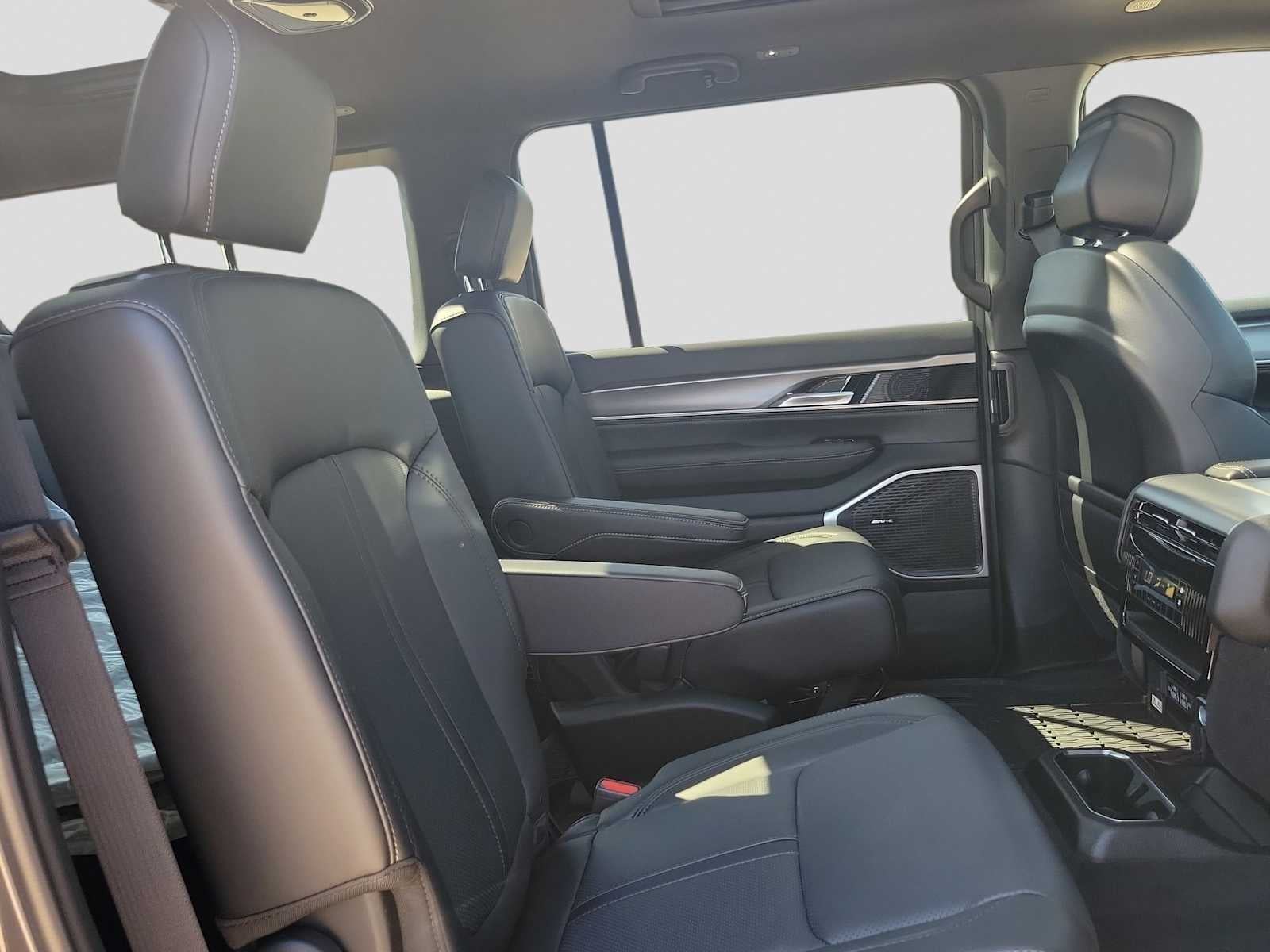 2026 Jeep Grand Wagoneer Upland