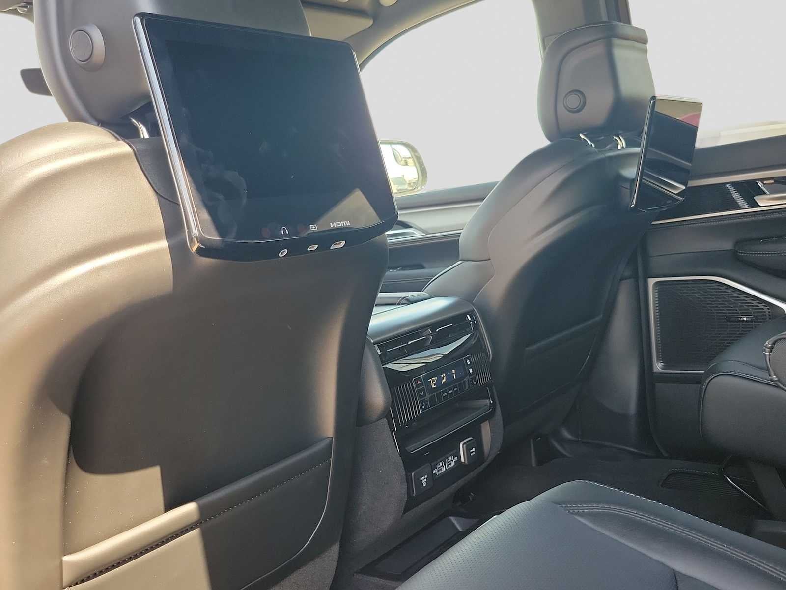 2026 Jeep Grand Wagoneer GRAND WAGONEER LIMITED ALTITUDE 4X4