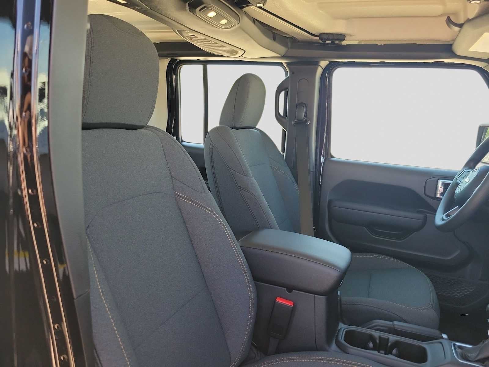 2026 Jeep Gladiator GLADIATOR SPORT 4X4