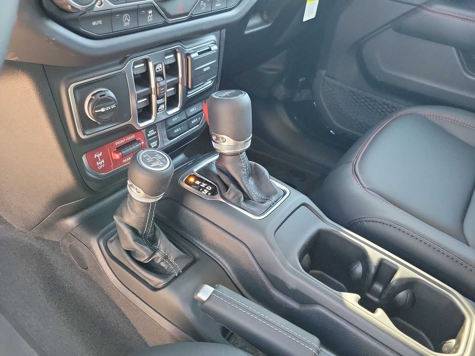 2026 Jeep Gladiator GLADIATOR RUBICON X 4X4