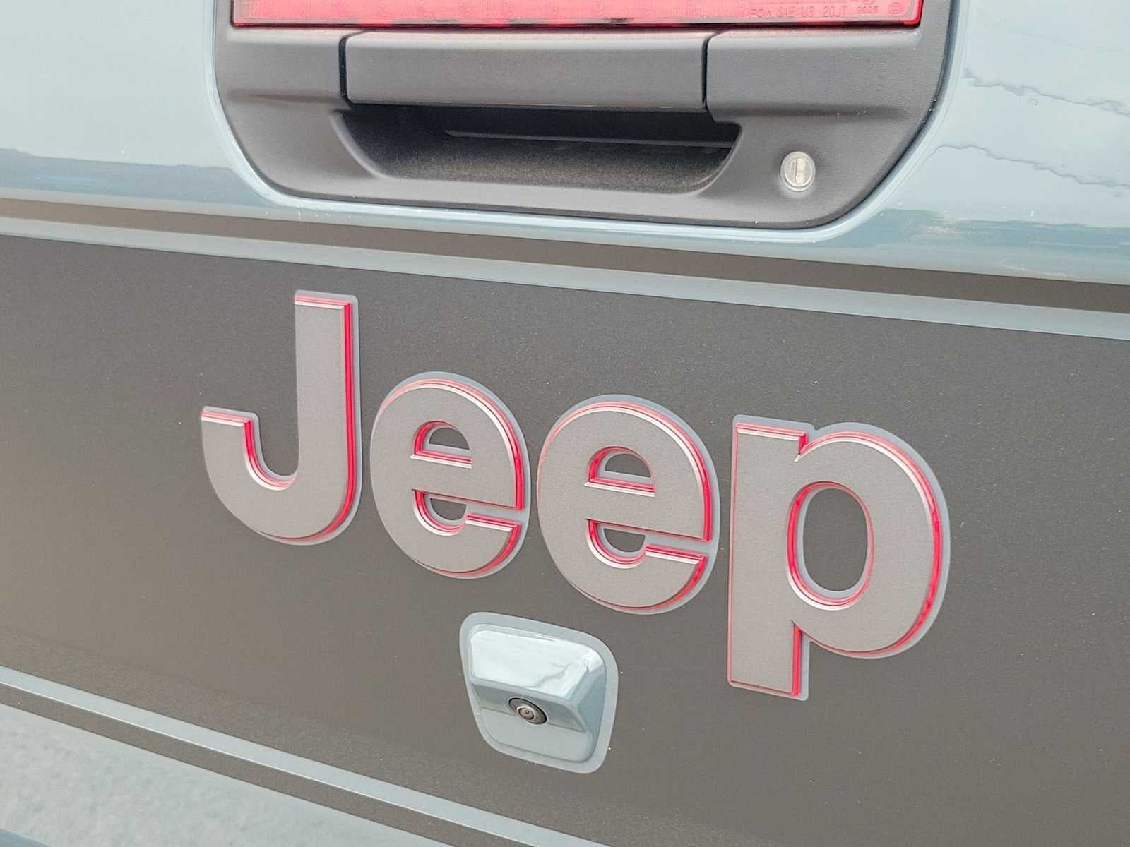 2026 Jeep Gladiator GLADIATOR SHADOW OPS 4X4