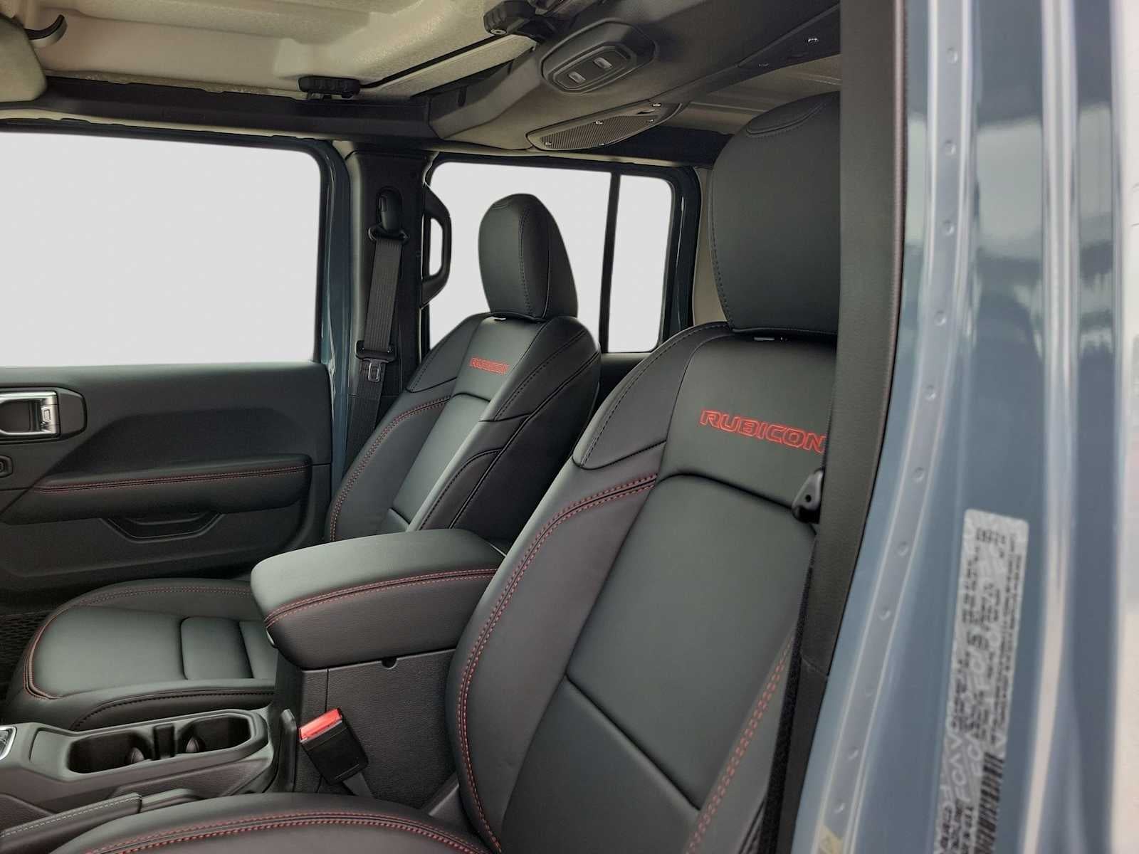 2026 Jeep Gladiator GLADIATOR SHADOW OPS 4X4