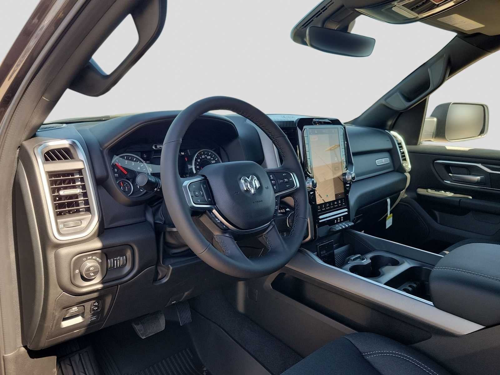 2026 RAM Ram 1500 RAM 1500 LONE STAR CREW CAB 4X2 5'7' BOX