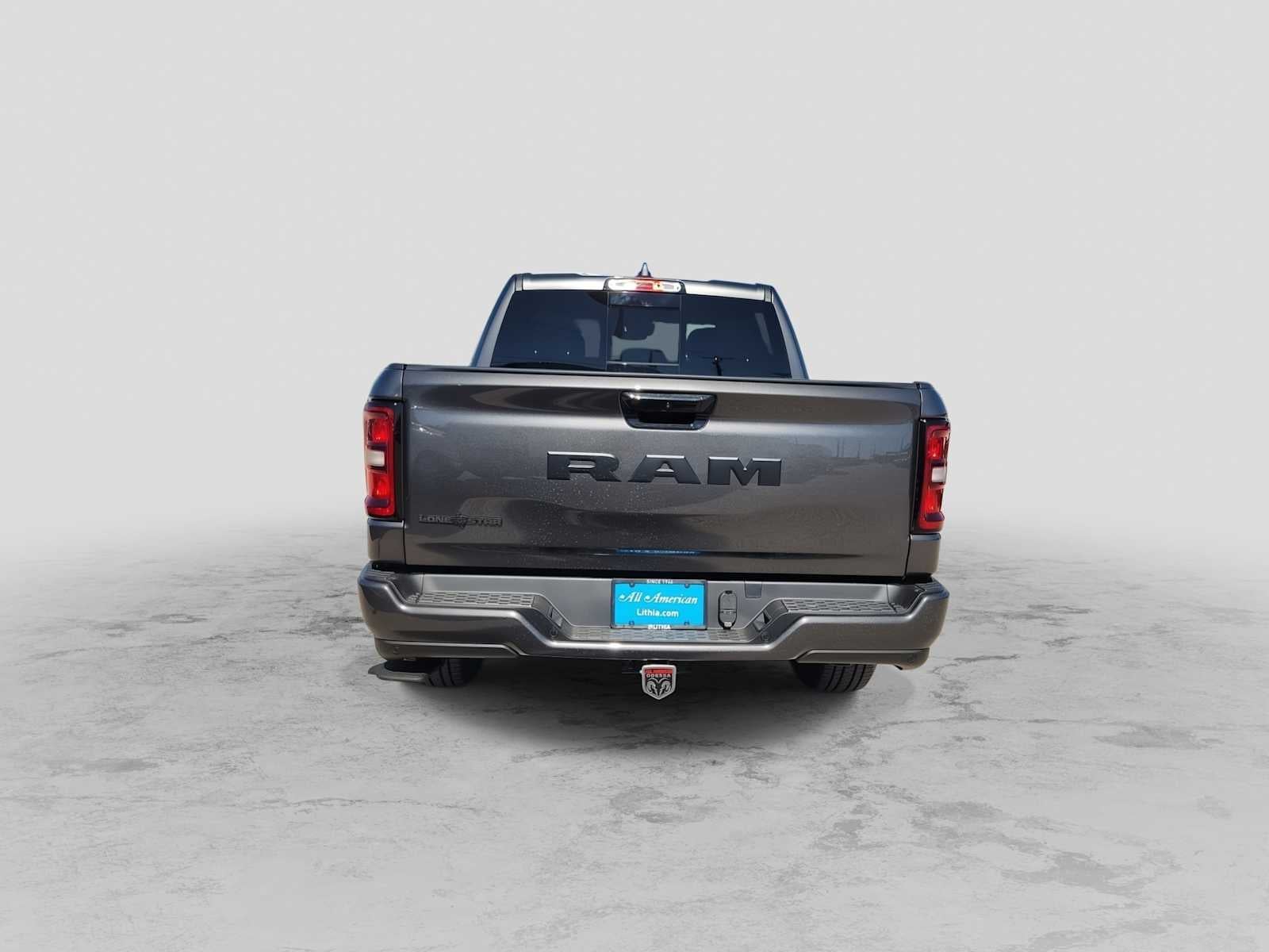 2026 RAM Ram 1500 RAM 1500 LONE STAR CREW CAB 4X2 5'7' BOX