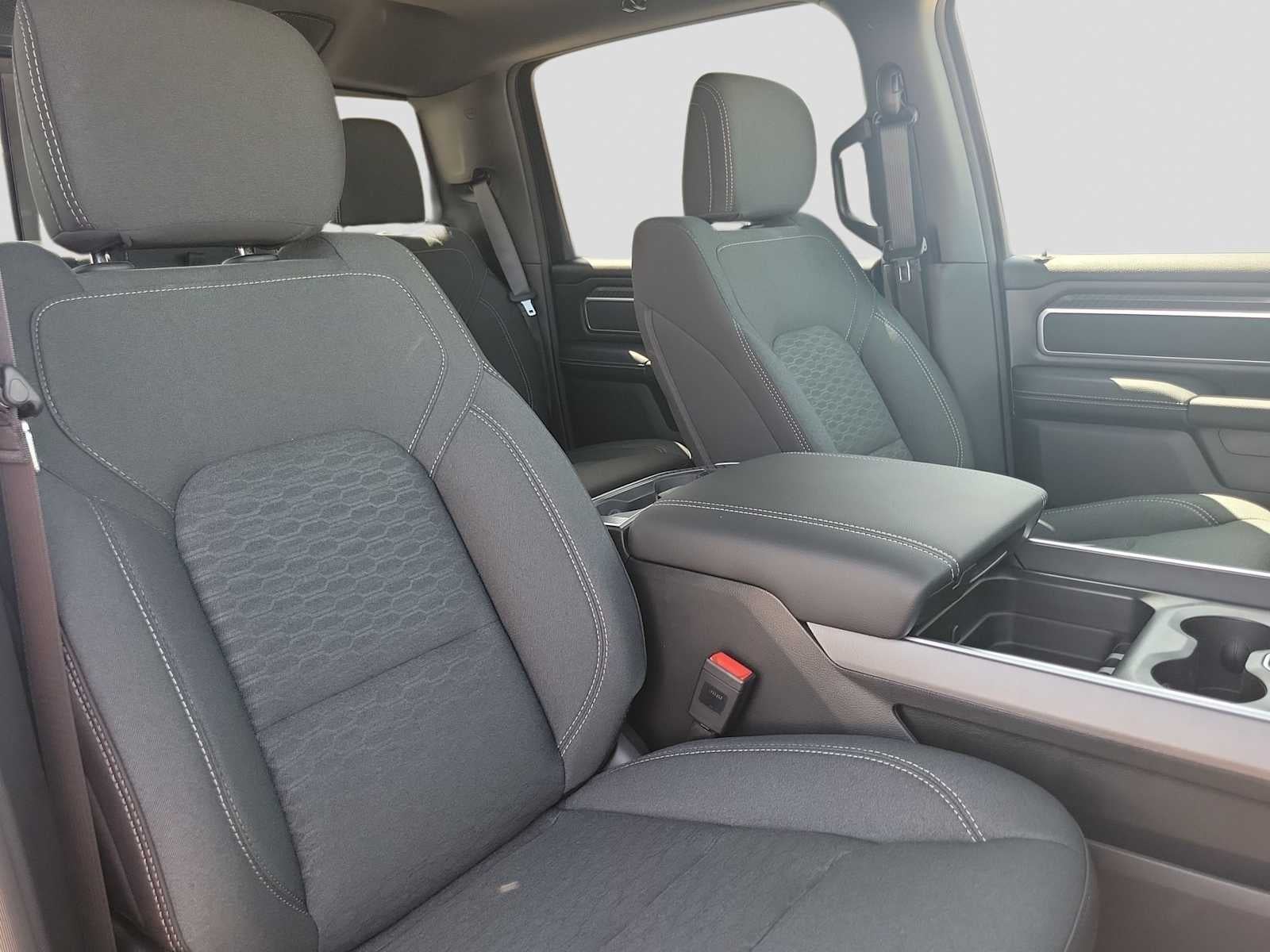 2026 RAM 1500 RAM 1500 LONE STAR CREW CAB 4X2 5'7' BOX