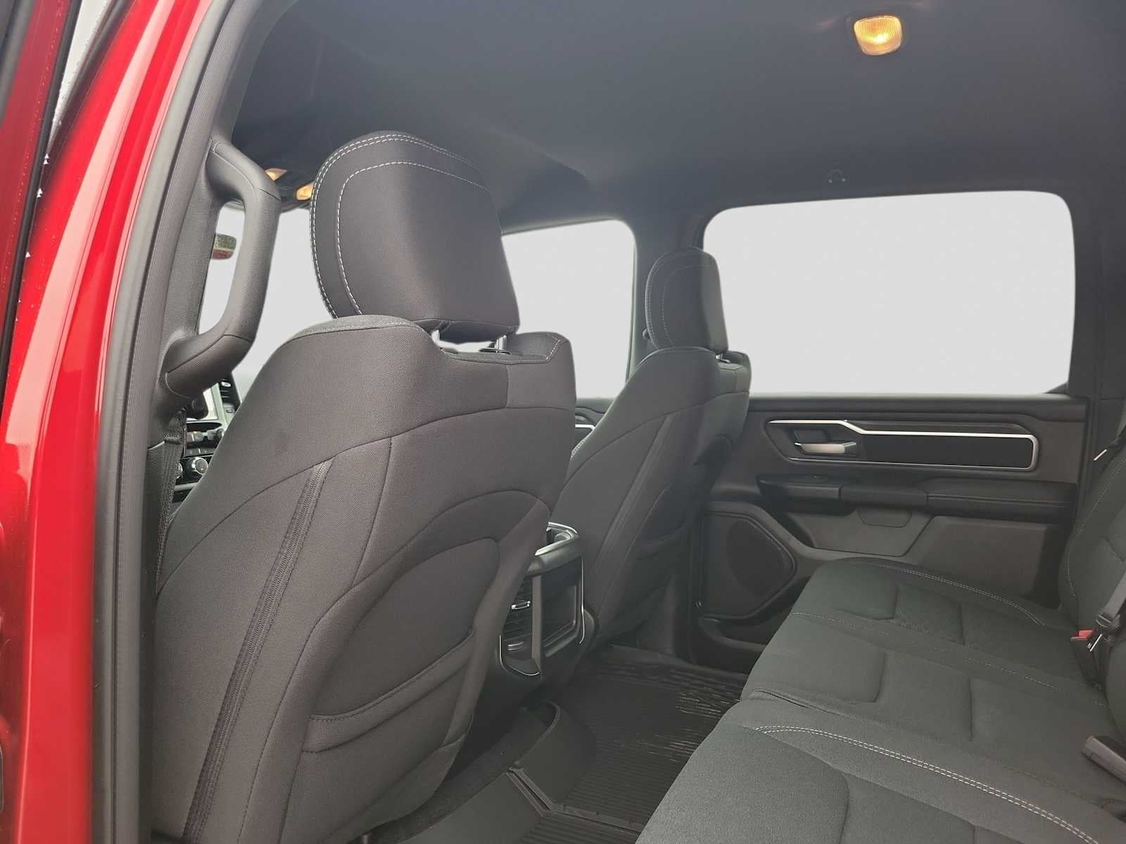 2026 RAM Ram 1500 RAM 1500 LONE STAR CREW CAB 4X2 5'7' BOX