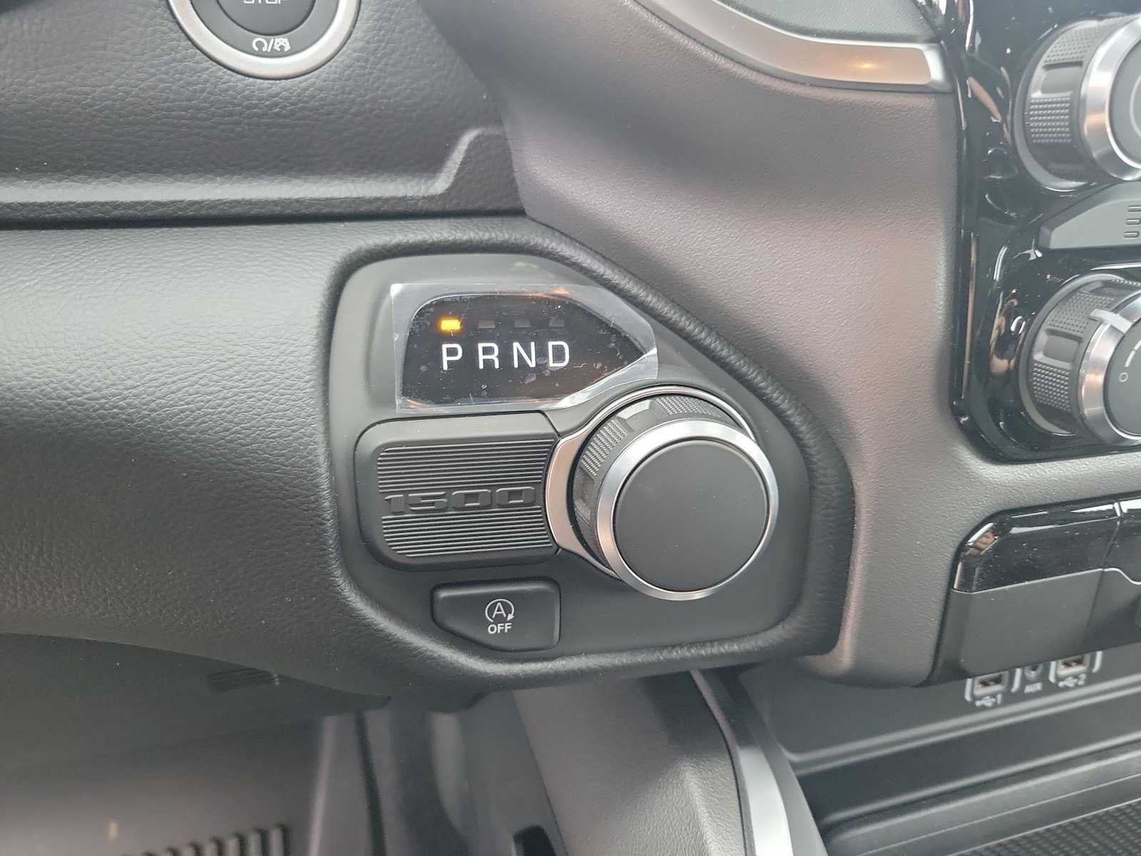 2026 RAM Ram 1500 RAM 1500 LONE STAR CREW CAB 4X2 5'7' BOX