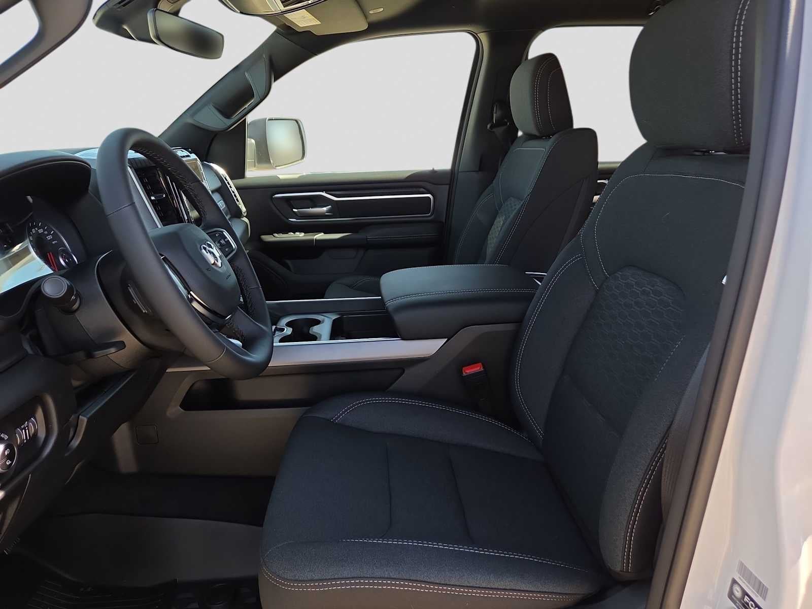 2026 RAM 1500 RAM 1500 LONE STAR CREW CAB 4X2 5'7' BOX
