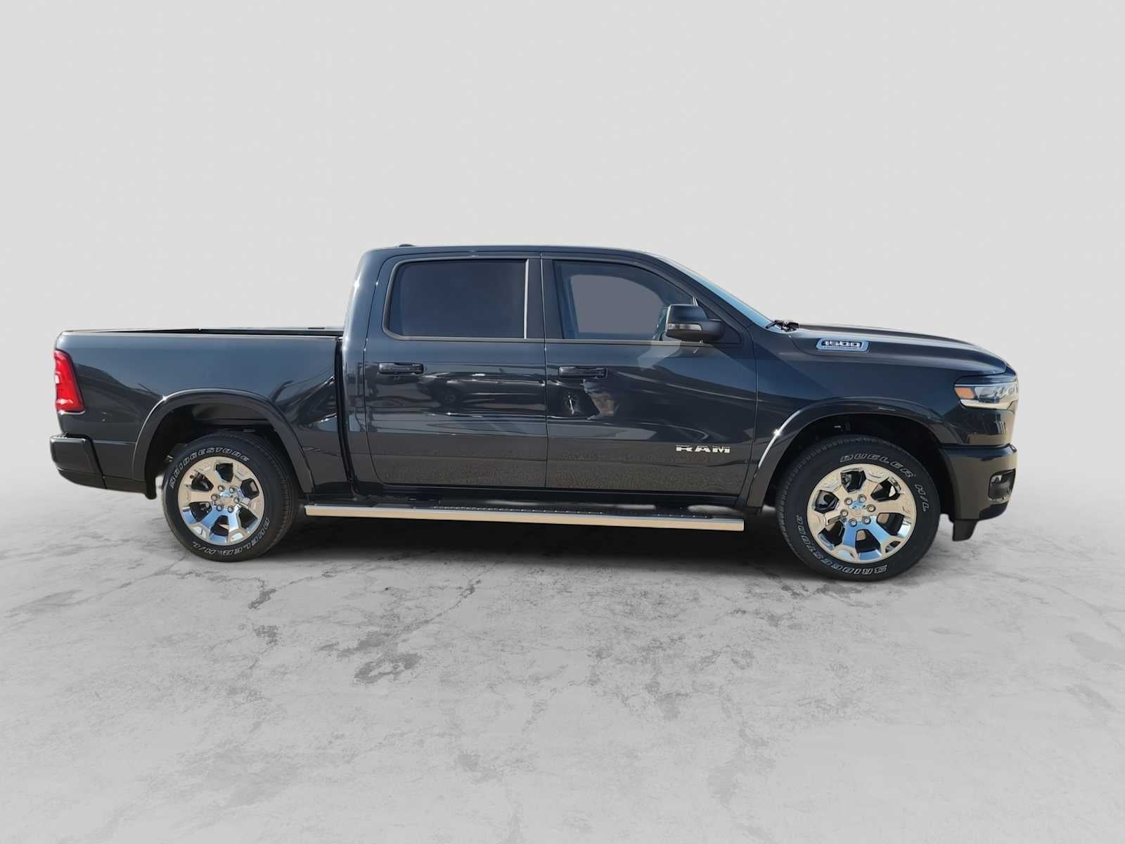 2026 RAM Ram 1500 RAM 1500 LONE STAR CREW CAB 4X2 5'7' BOX