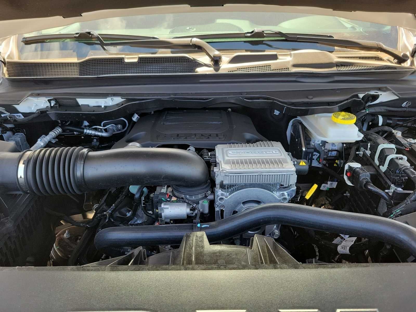 2026 RAM Ram 1500 RAM 1500 LONE STAR CREW CAB 4X2 5'7' BOX