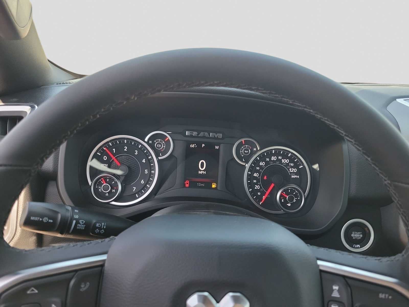 2026 RAM Ram 1500 RAM 1500 LONE STAR CREW CAB 4X2 5'7' BOX