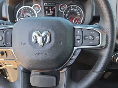 2026 RAM 1500 RAM 1500 EXPRESS CREW CAB 4X2 5'7' BOX