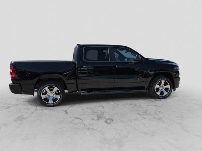 2026 RAM 1500 RAM 1500 EXPRESS CREW CAB 4X2 5'7' BOX