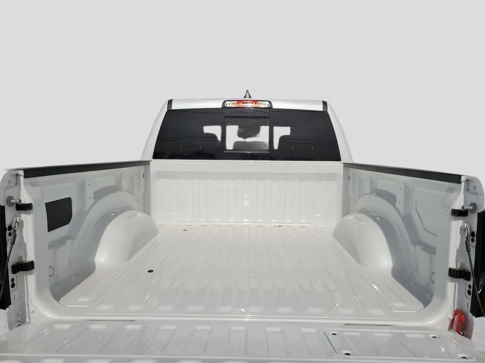 2026 RAM 1500 RAM 1500 LARAMIE CREW CAB 4X2 5'7' BOX