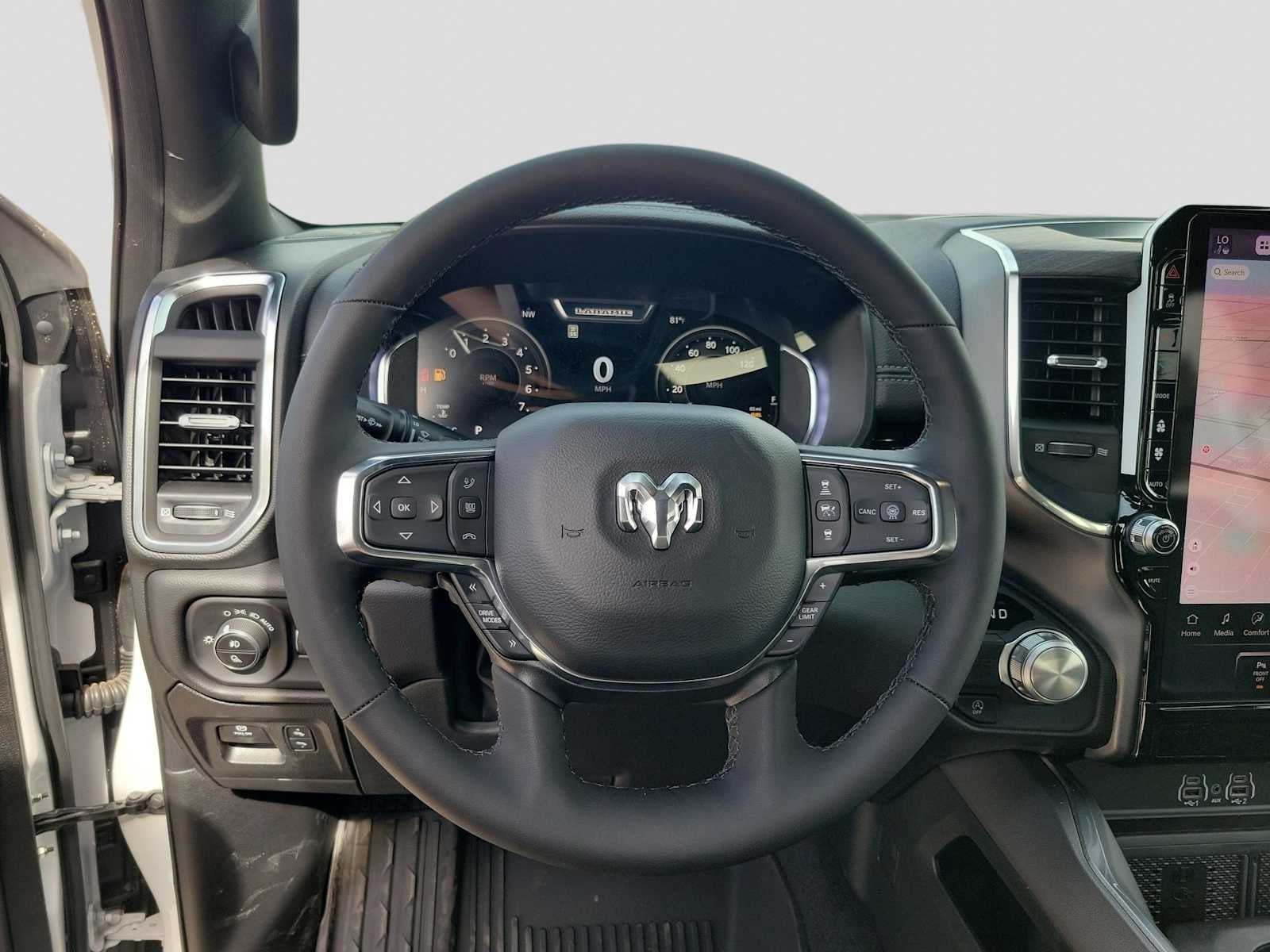 2026 RAM Ram 1500 RAM 1500 LARAMIE CREW CAB 4X2 5'7' BOX