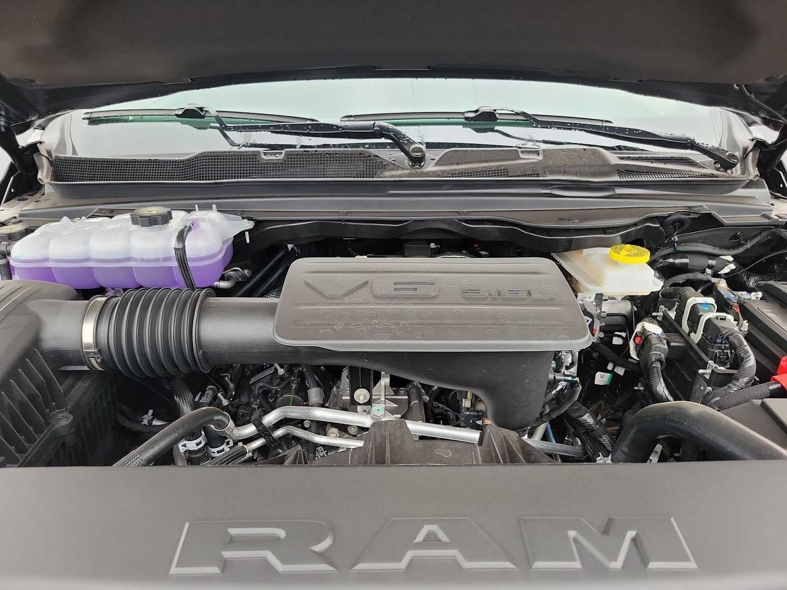 2026 RAM Ram 1500 RAM 1500 LONE STAR CREW CAB 4X4 5'7' BOX