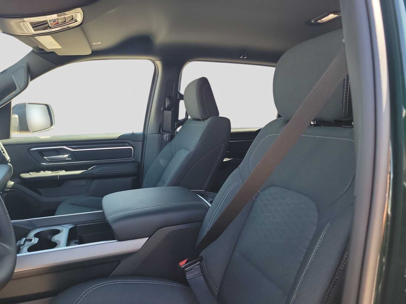 2026 RAM 1500 RAM 1500 LONE STAR CREW CAB 4X4 5'7' BOX