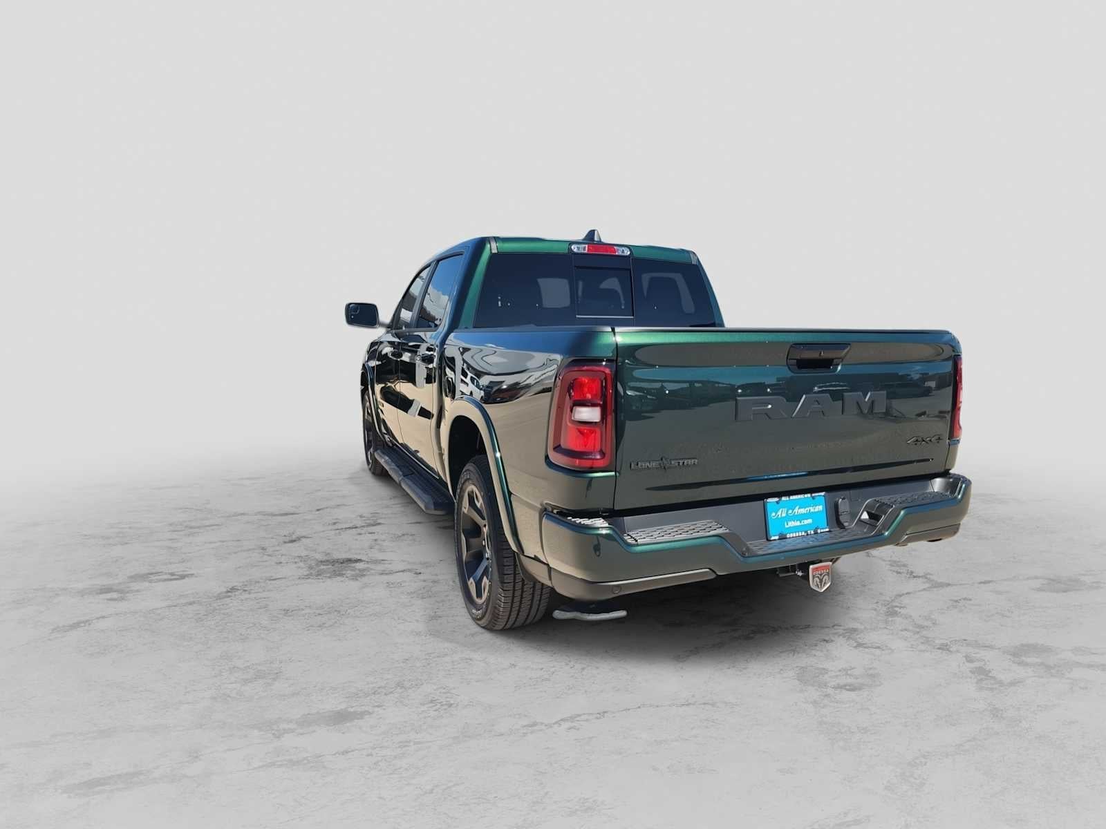 2026 RAM 1500 RAM 1500 LONE STAR CREW CAB 4X4 5'7' BOX