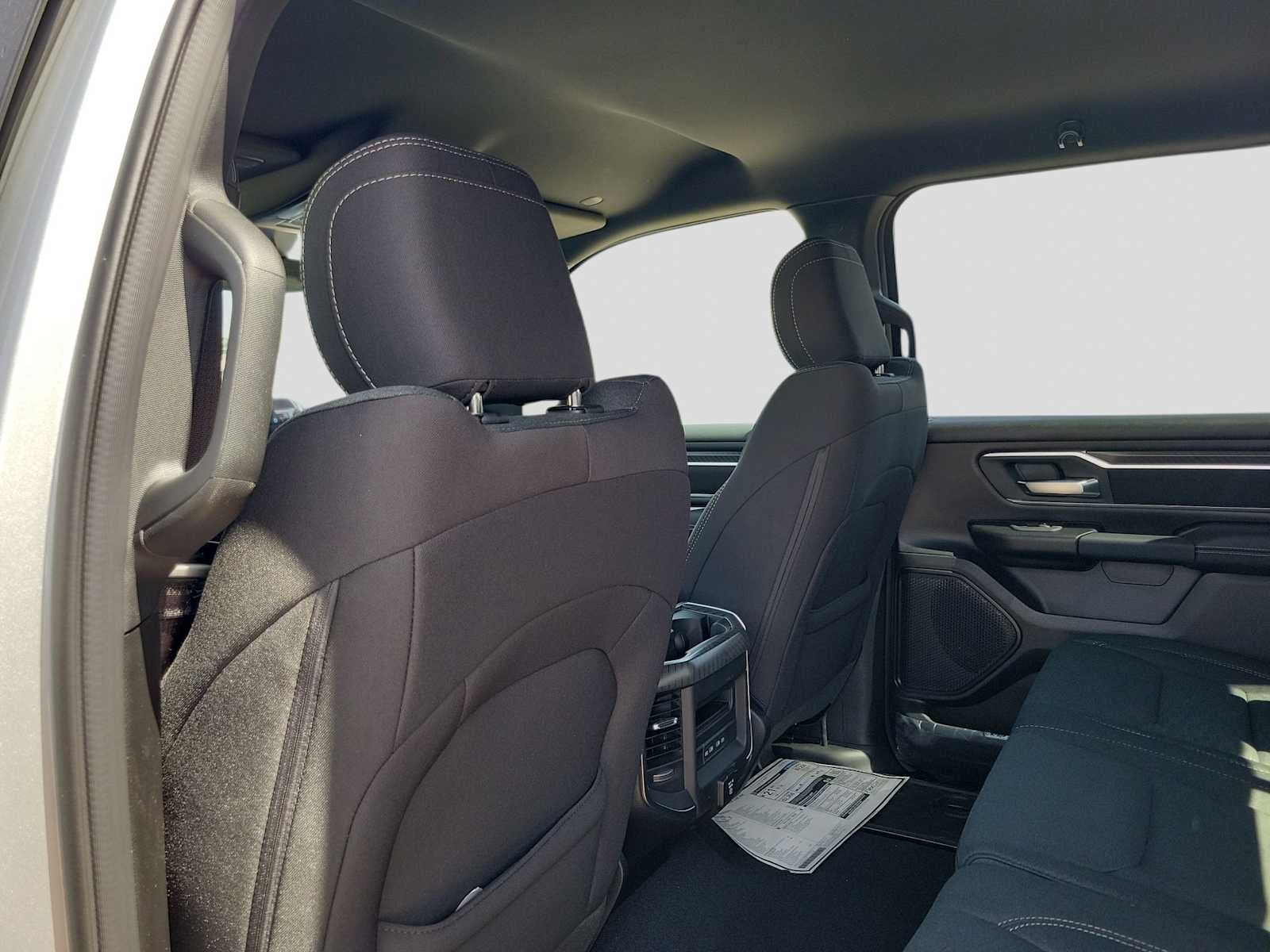 2026 RAM 1500 RAM 1500 LONE STAR CREW CAB 4X4 5'7' BOX