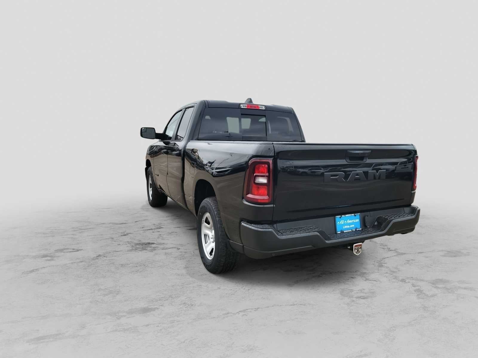2026 RAM Ram 1500 RAM 1500 TRADESMAN QUAD CAB 4X2 6'4' BOX