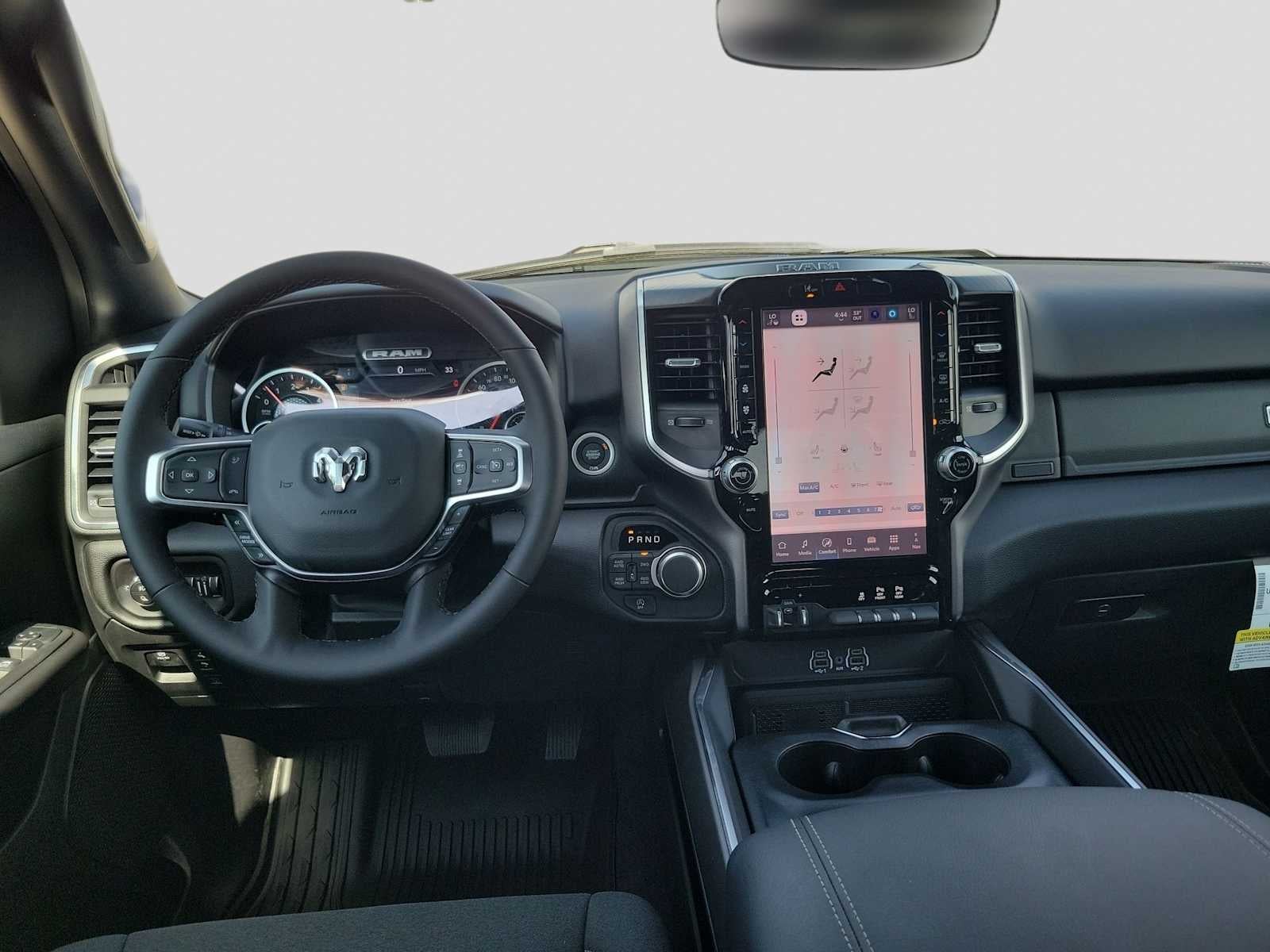 2026 RAM 1500 RAM 1500 LONE STAR CREW CAB 4X4 5'7' BOX