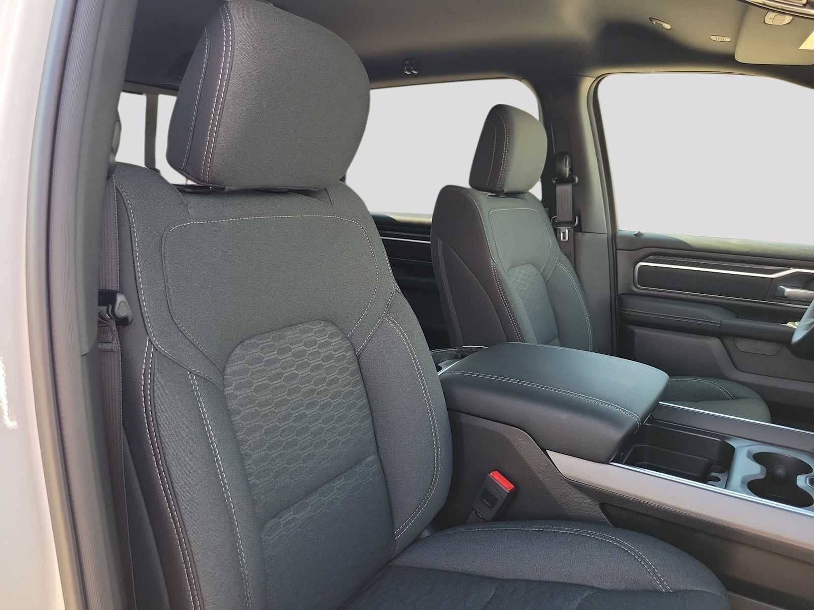 2026 RAM 1500 RAM 1500 LONE STAR CREW CAB 4X4 5'7' BOX