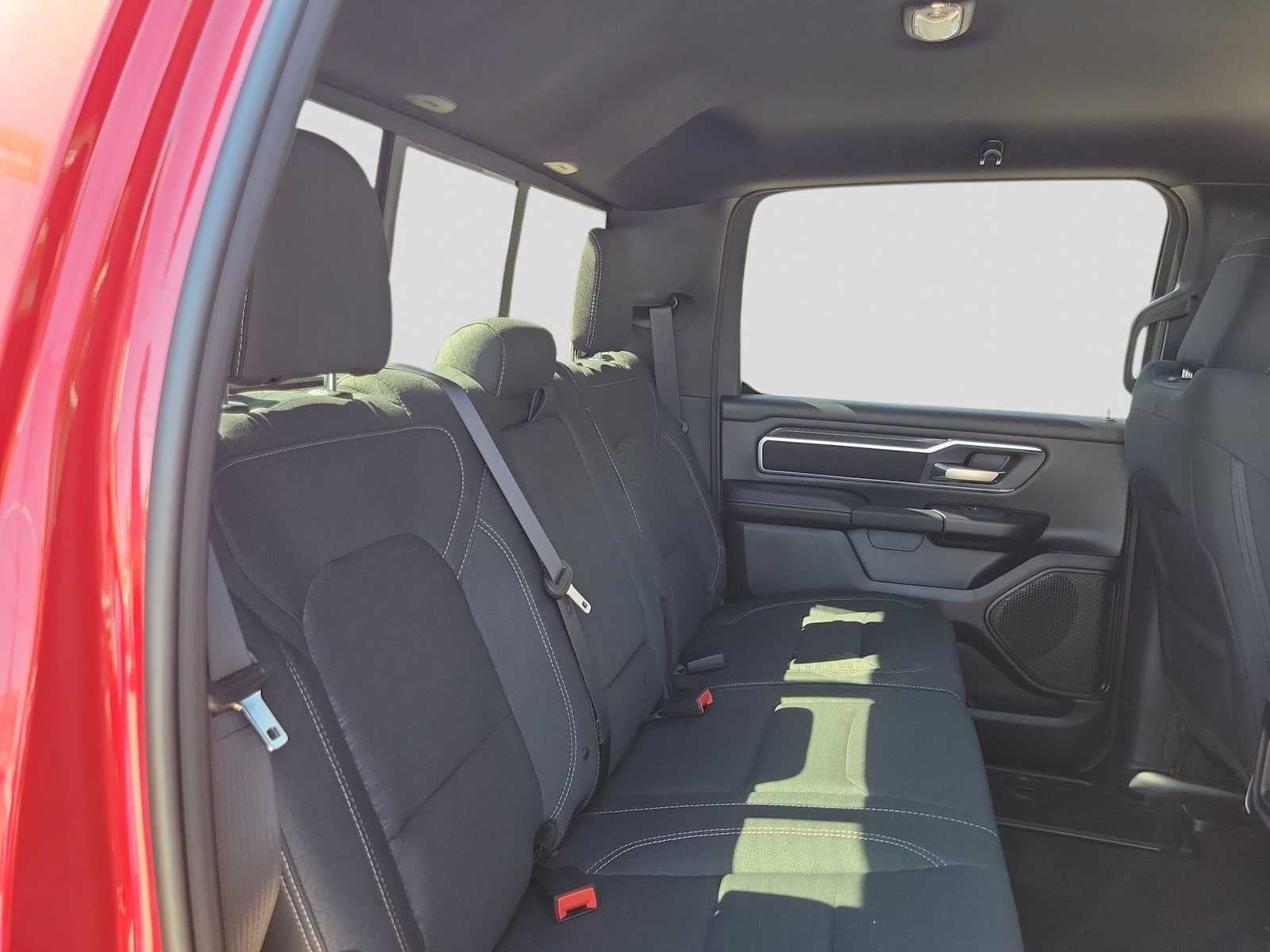 2026 RAM Ram 1500 RAM 1500 LONE STAR CREW CAB 4X4 5'7' BOX