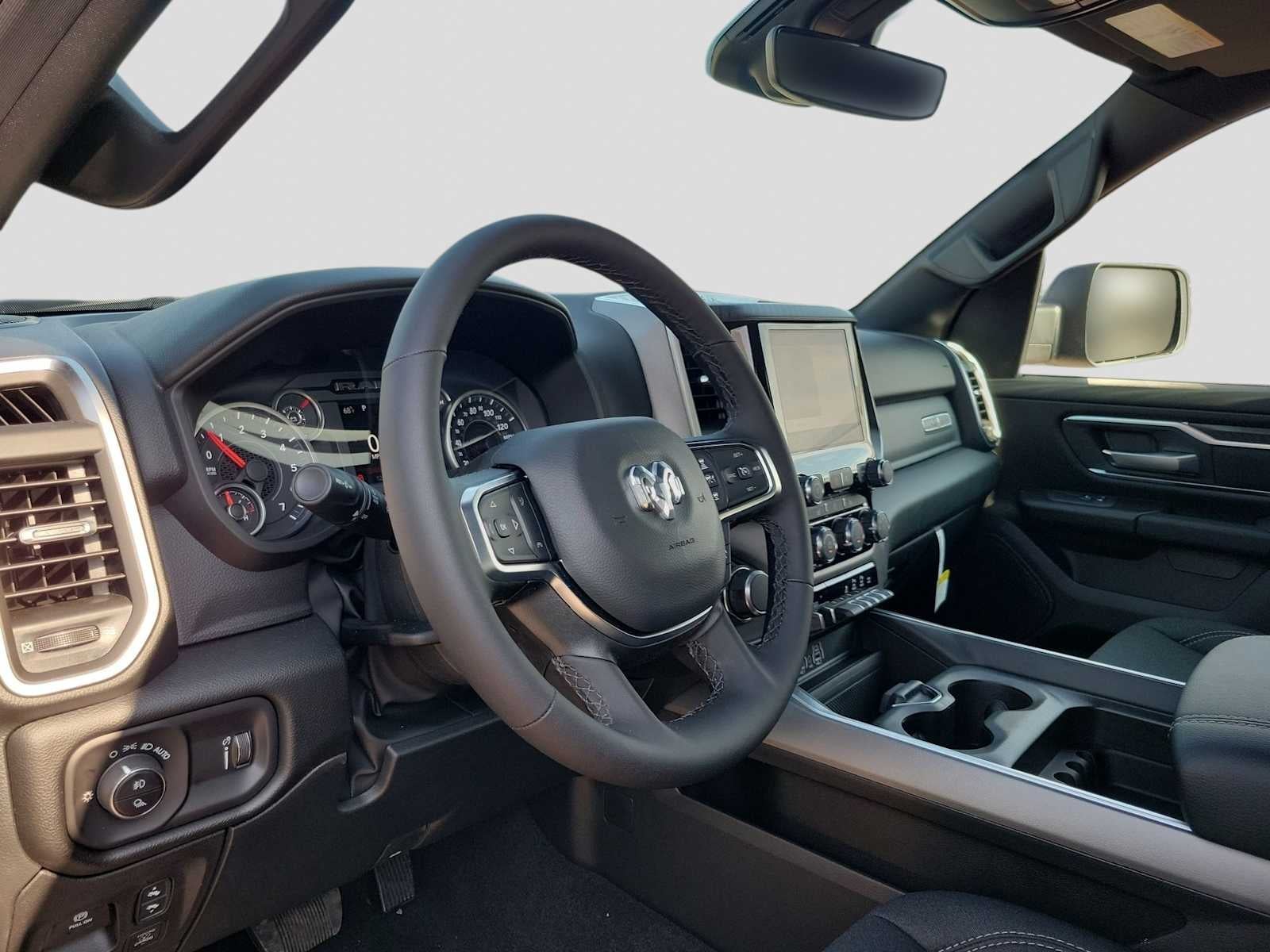 2026 RAM Ram 1500 RAM 1500 LONE STAR CREW CAB 4X4 5'7' BOX