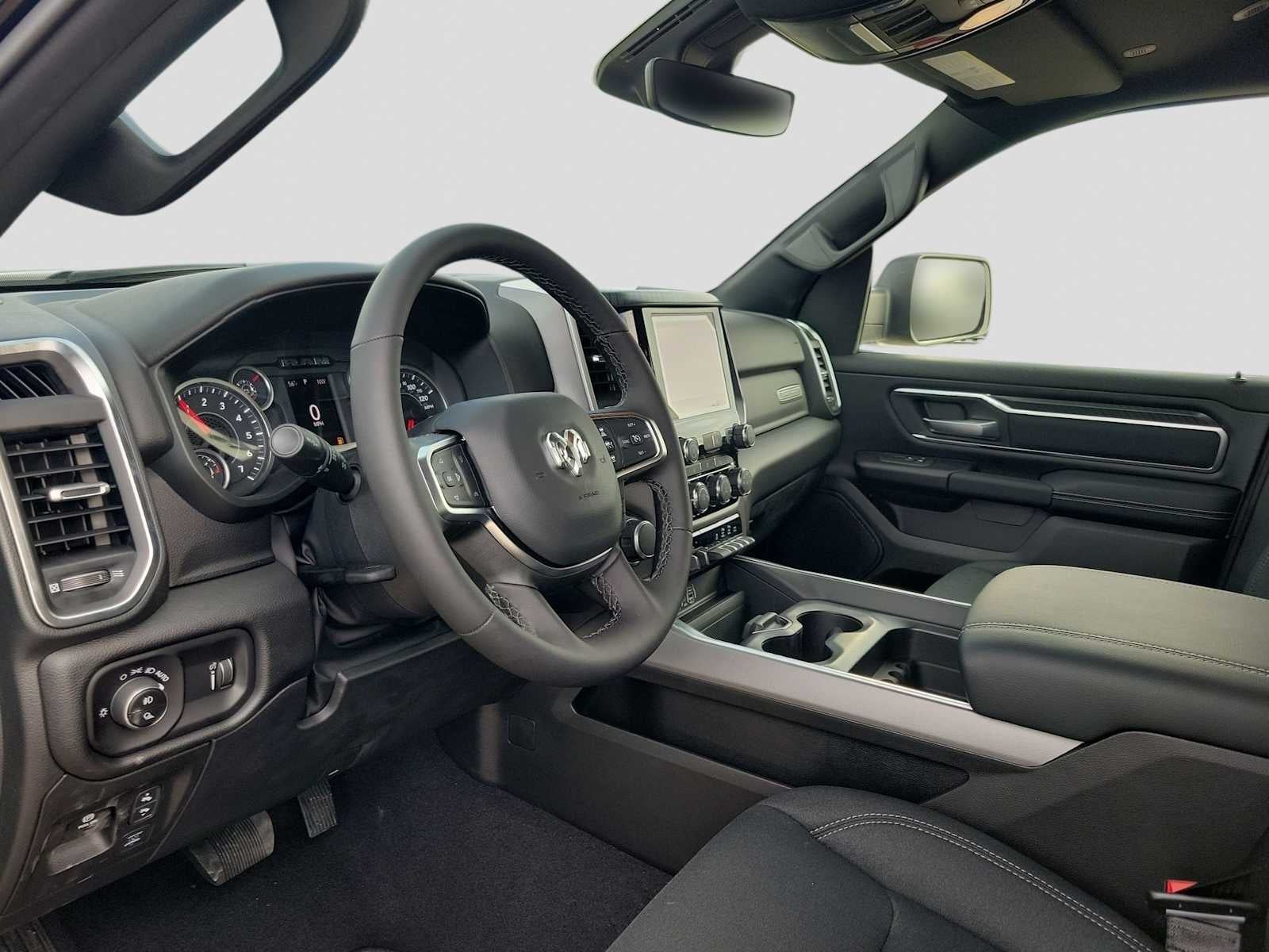 2026 RAM 1500 RAM 1500 BIG HORN CREW CAB 4X4 5'7' BOX