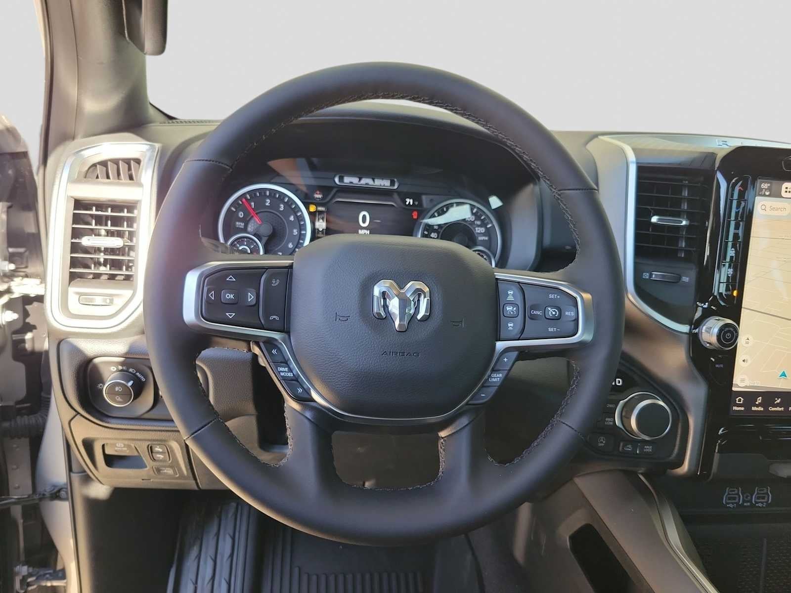 2026 RAM 1500 RAM 1500 BIG HORN CREW CAB 4X4 5'7' BOX