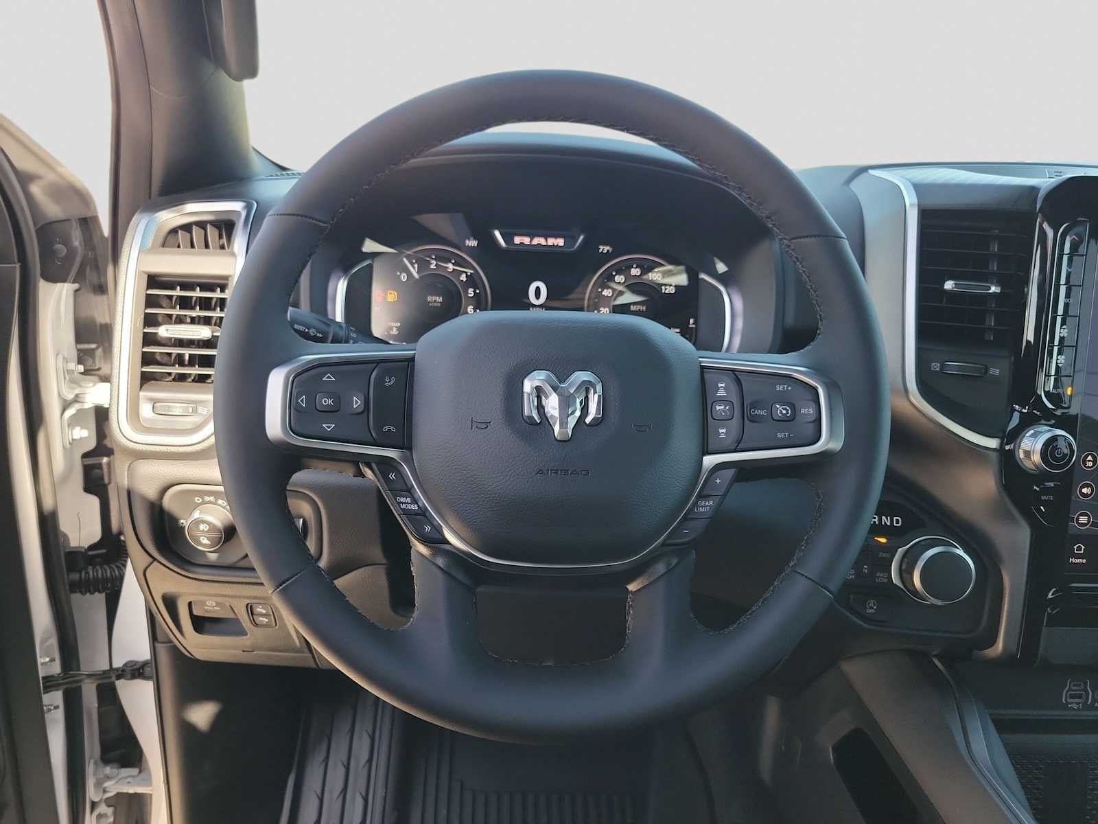 2026 RAM 1500 RAM 1500 LONE STAR CREW CAB 4X4 5'7' BOX