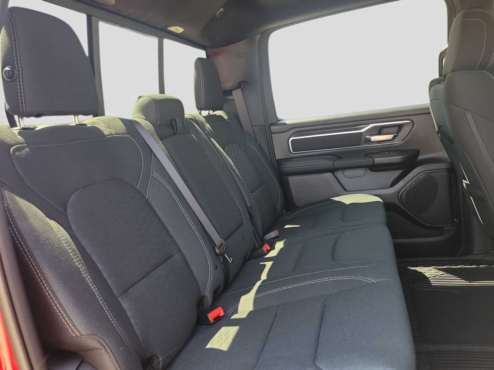2026 RAM 1500 RAM 1500 LONE STAR CREW CAB 4X4 5'7' BOX