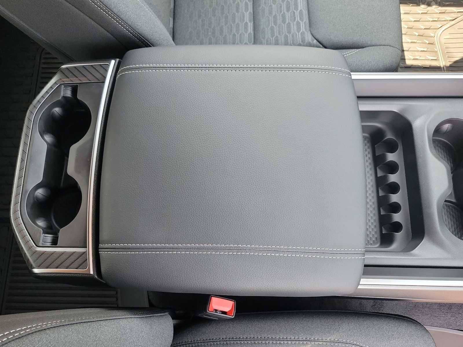 2026 RAM 1500 RAM 1500 LONE STAR CREW CAB 4X4 5'7' BOX