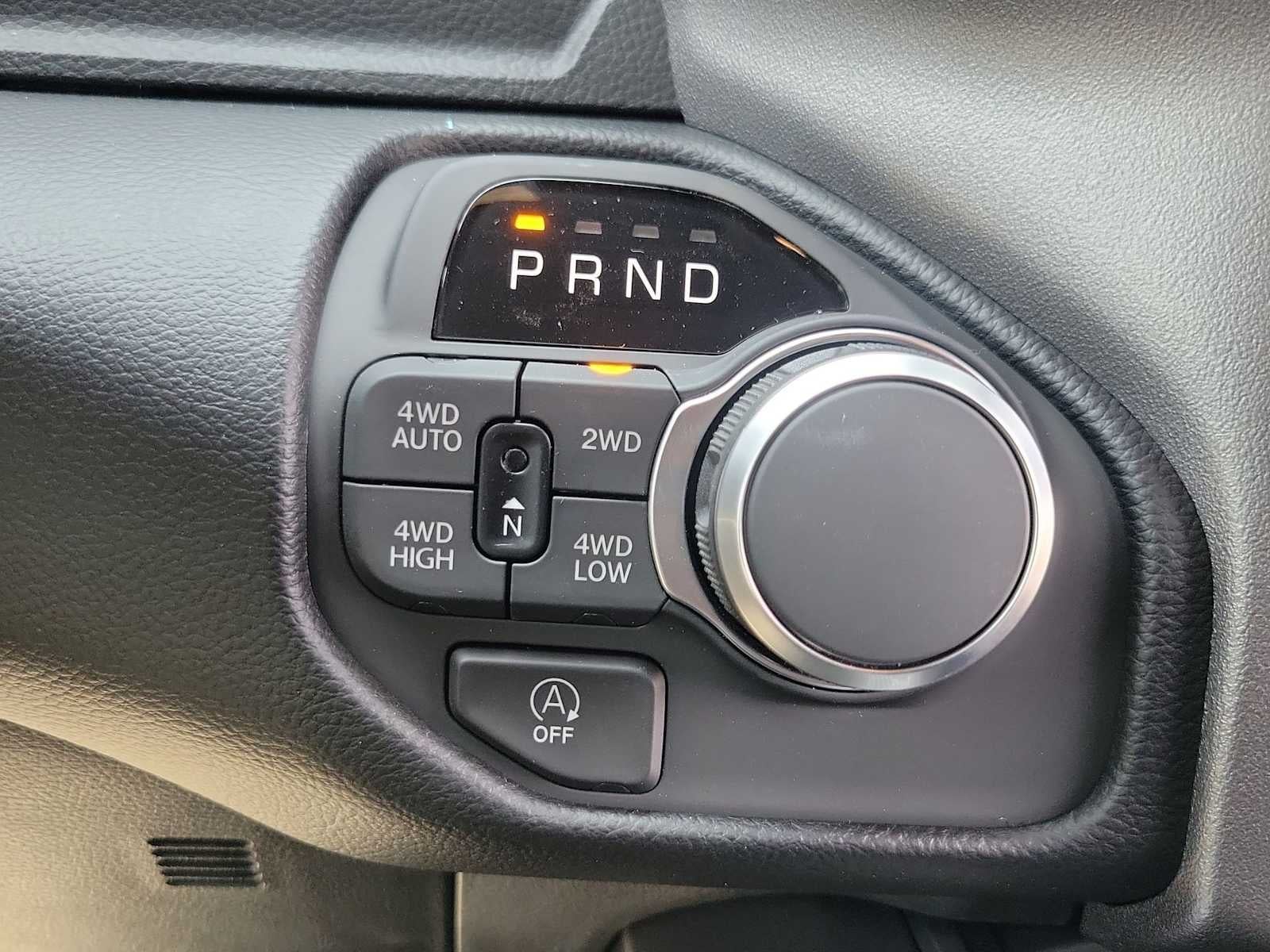 2026 RAM 1500 RAM 1500 LONE STAR CREW CAB 4X4 5'7' BOX