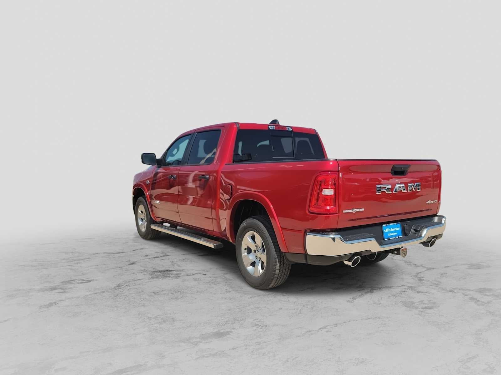 2026 RAM 1500 RAM 1500 LONE STAR CREW CAB 4X4 5'7' BOX