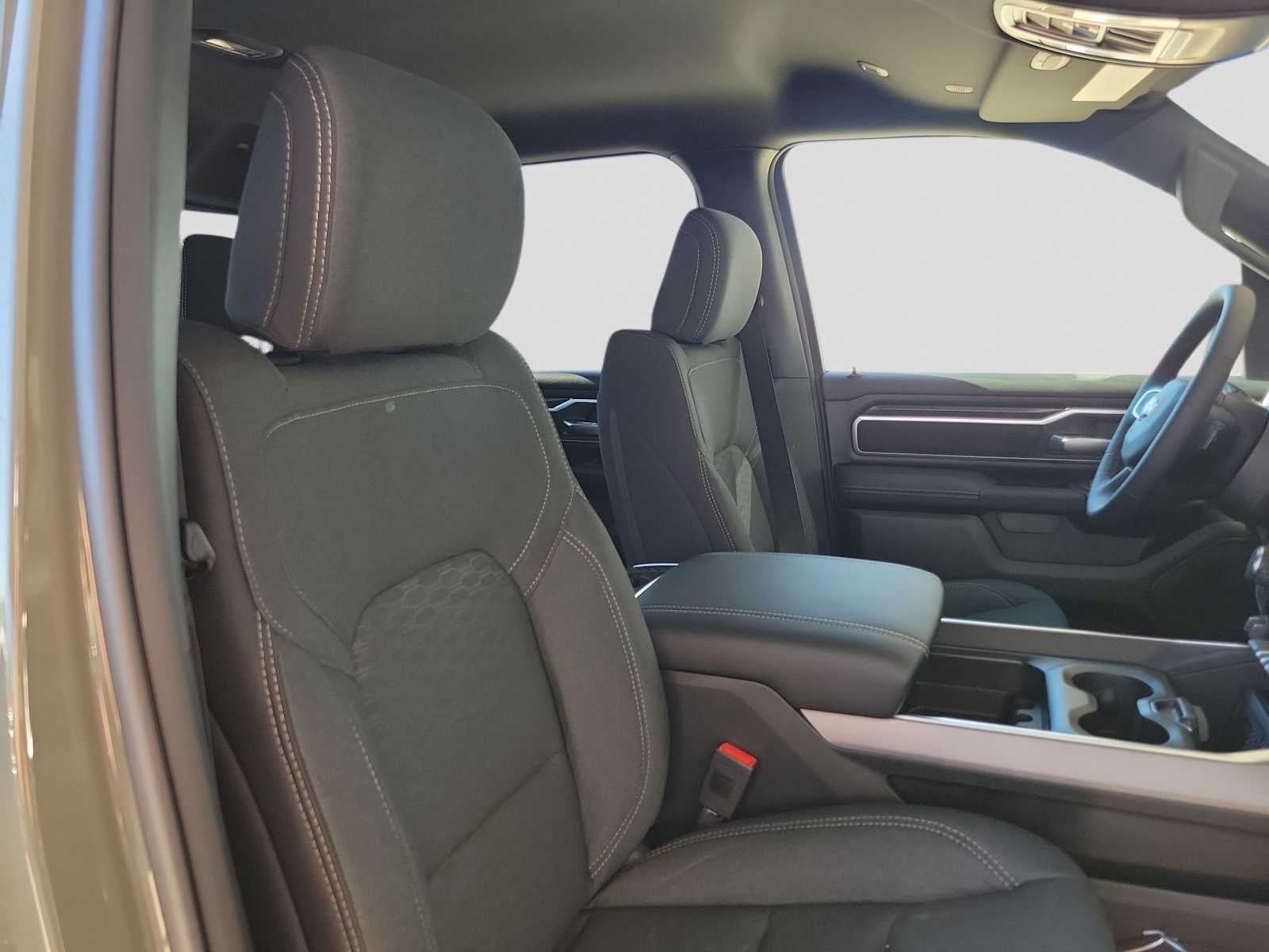 2026 RAM 1500 RAM 1500 LONE STAR CREW CAB 4X4 5'7' BOX