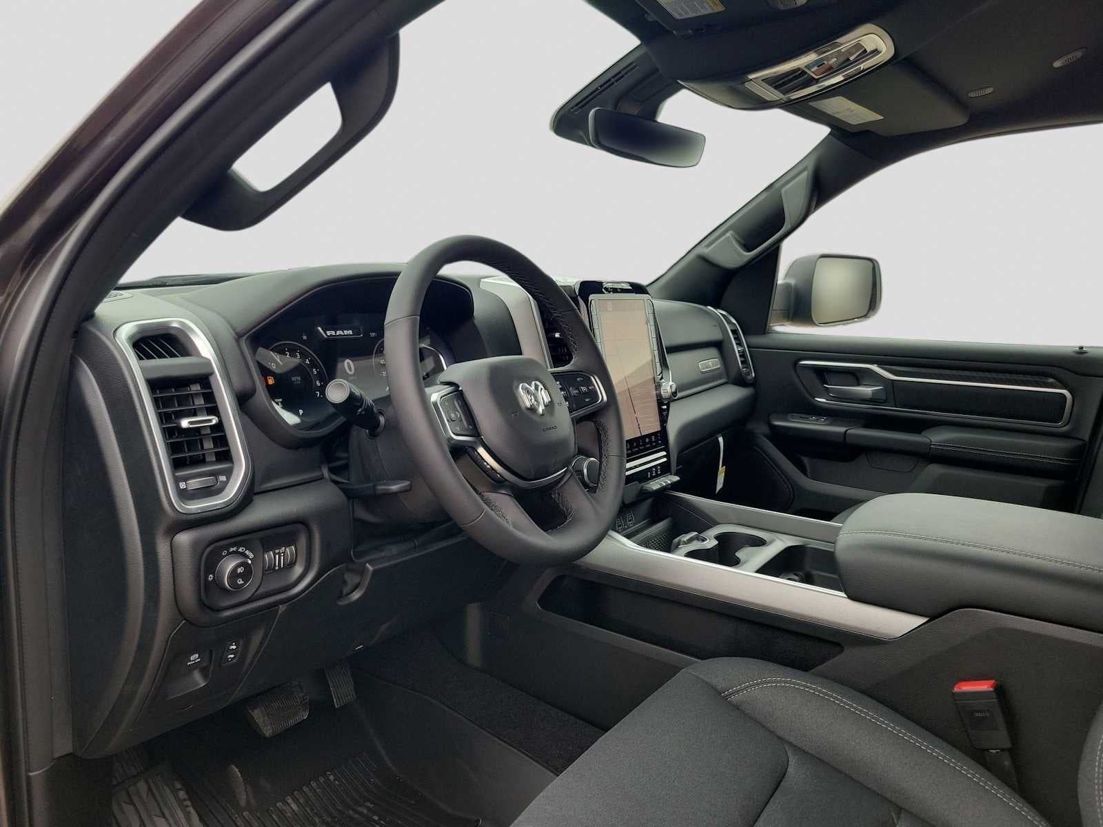 2026 RAM Ram 1500 RAM 1500 LONE STAR CREW CAB 4X4 5'7' BOX