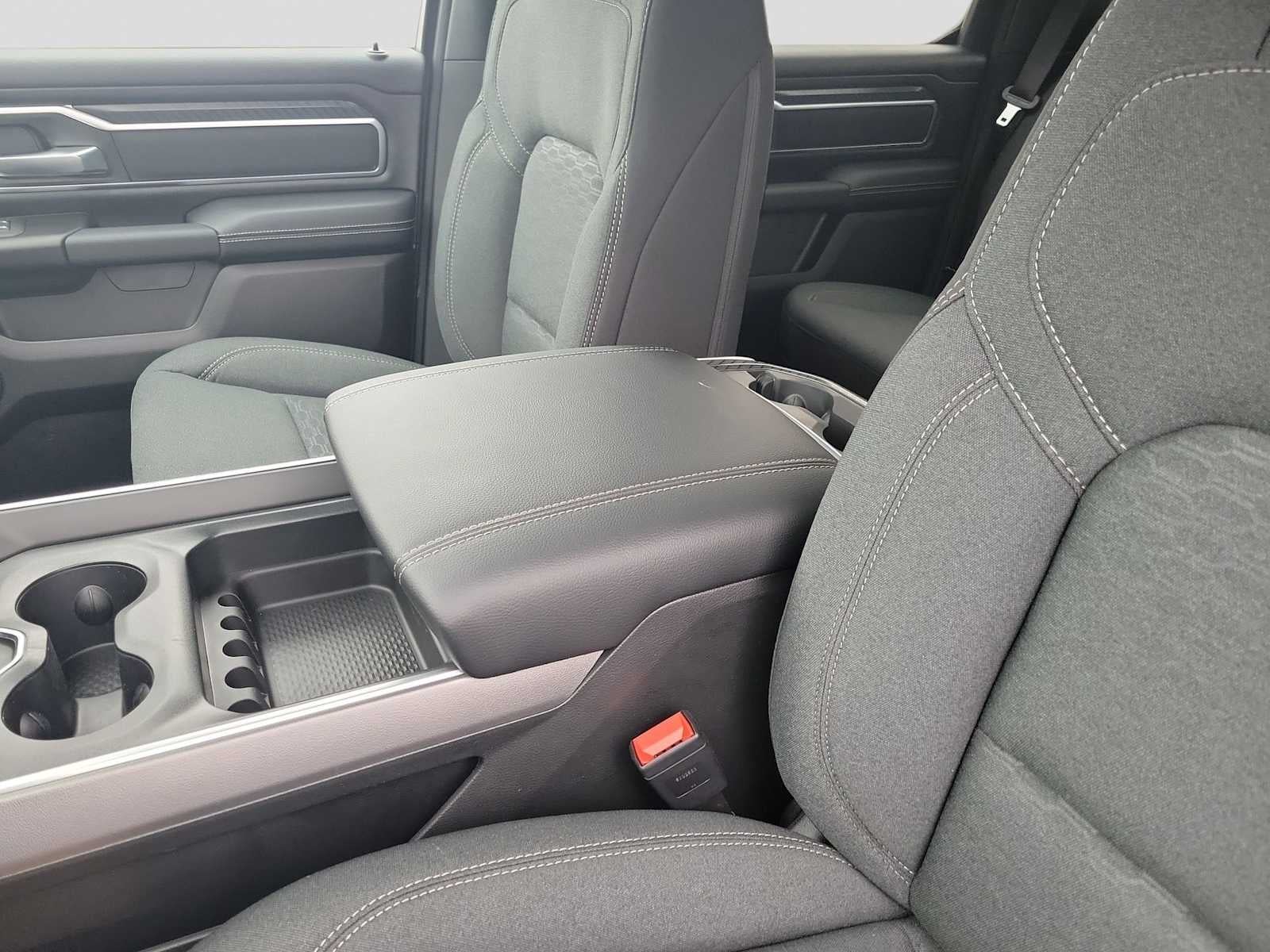 2026 RAM 1500 RAM 1500 LONE STAR CREW CAB 4X4 5'7' BOX