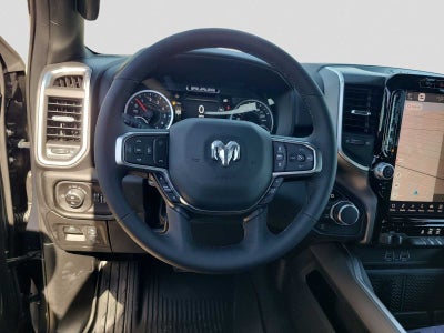 2026 RAM 1500 RAM 1500 LONE STAR CREW CAB 4X4 5'7' BOX