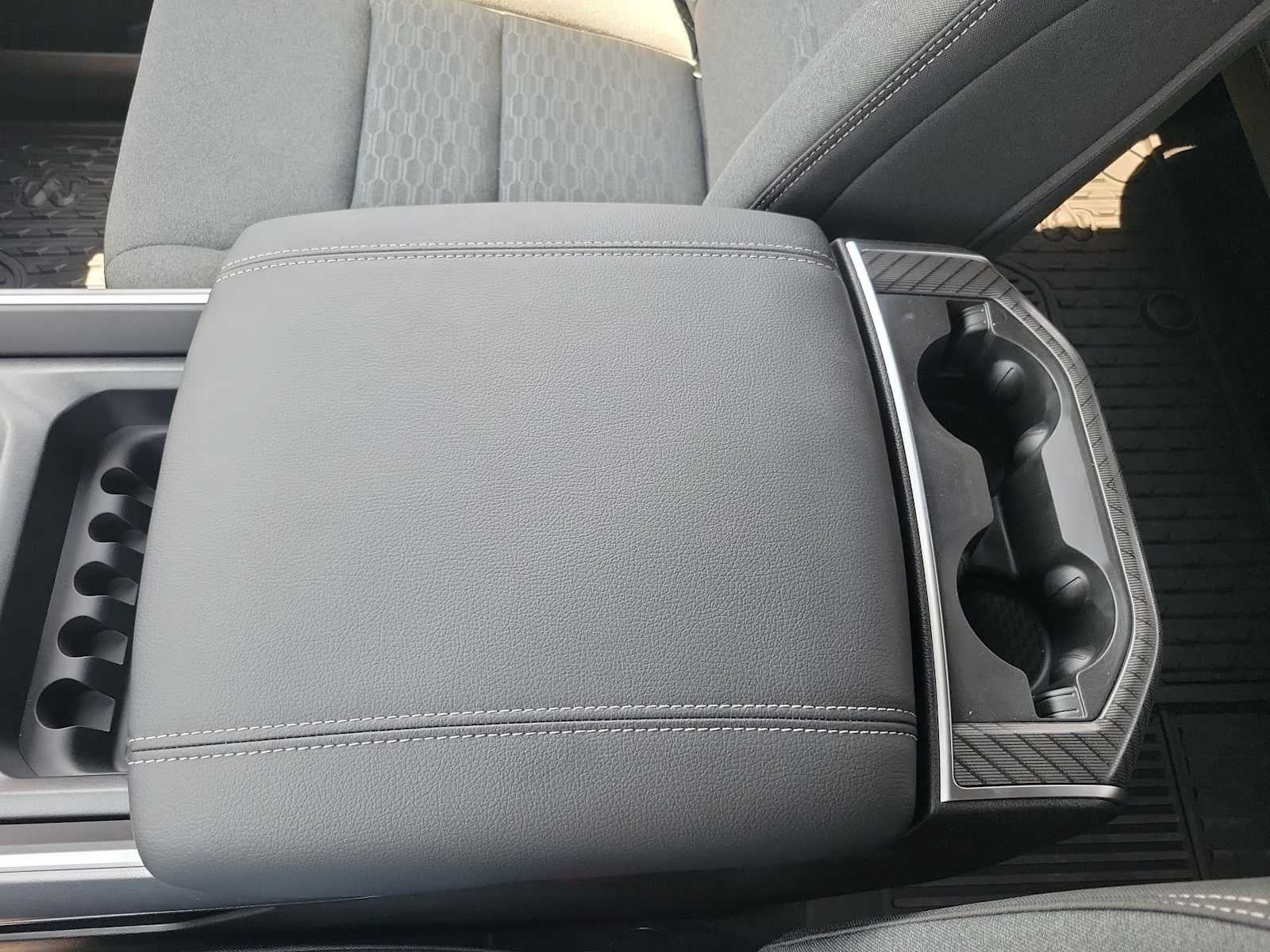 2026 RAM 1500 RAM 1500 LONE STAR CREW CAB 4X4 5'7' BOX