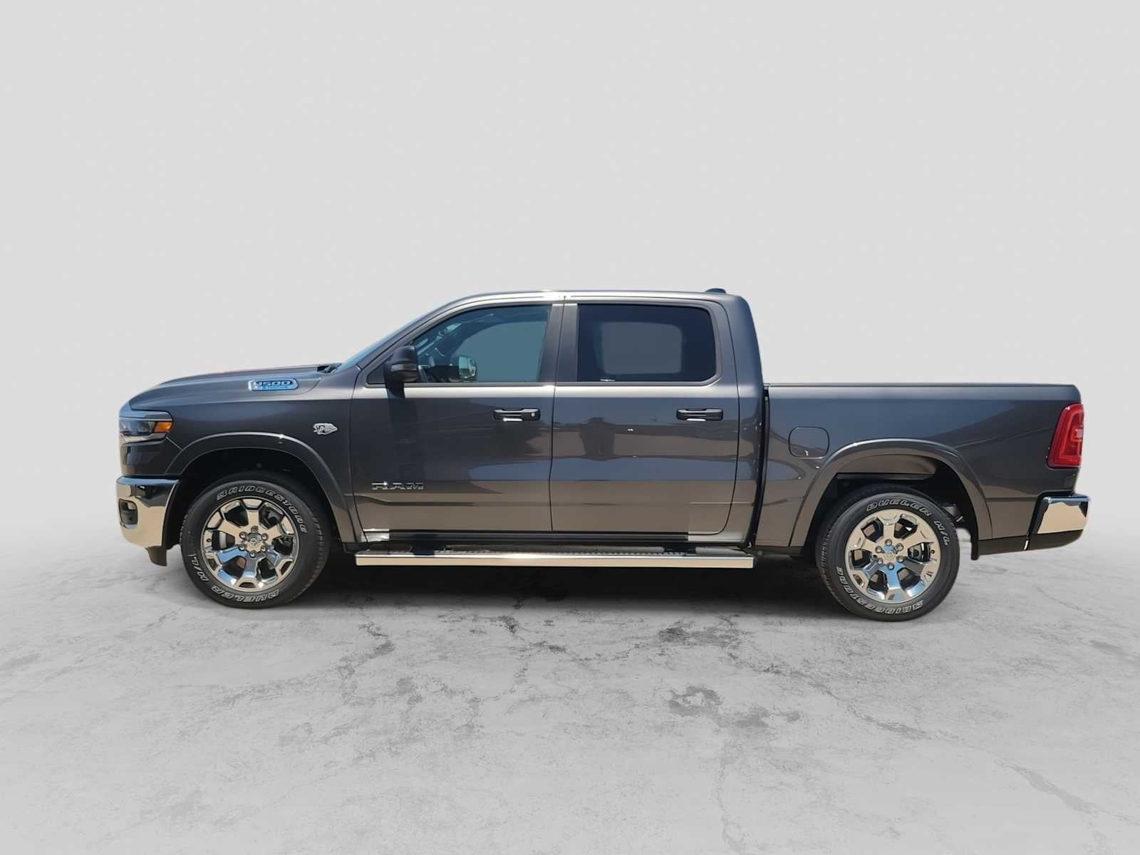 2026 RAM 1500 RAM 1500 LONE STAR CREW CAB 4X4 5'7' BOX