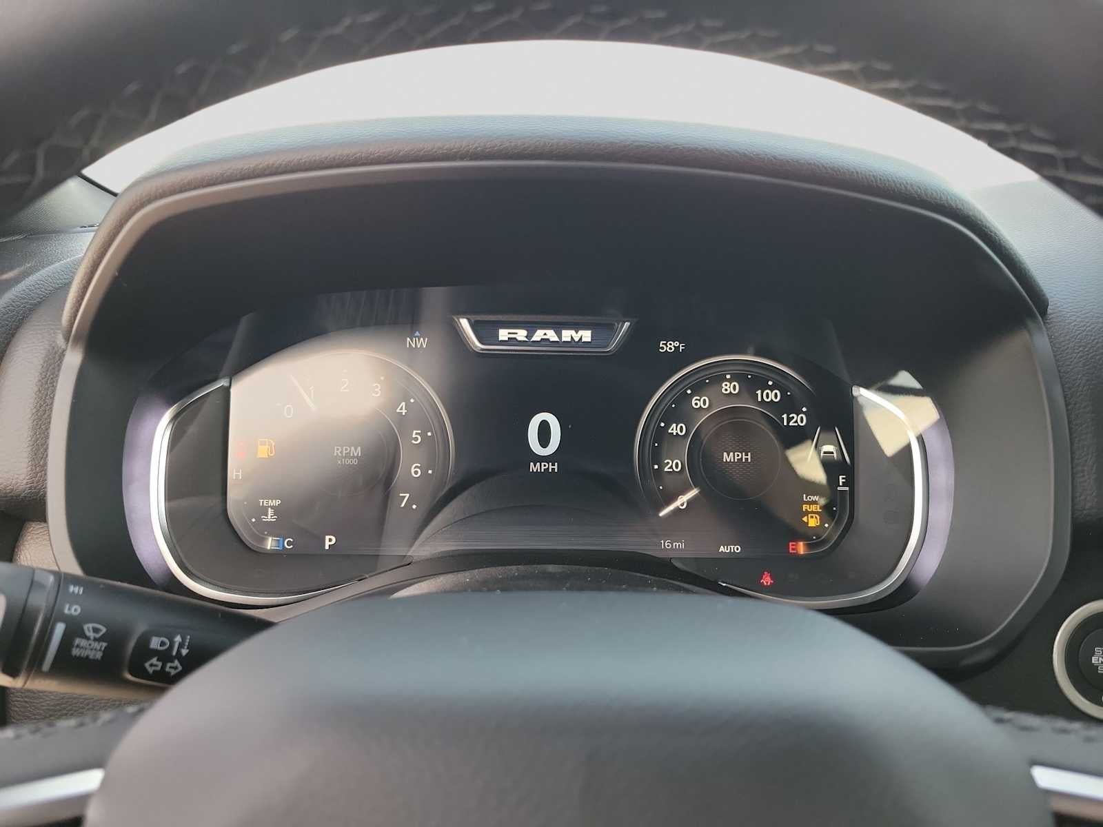 2026 RAM 1500 RAM 1500 BIG HORN CREW CAB 4X4 5'7' BOX