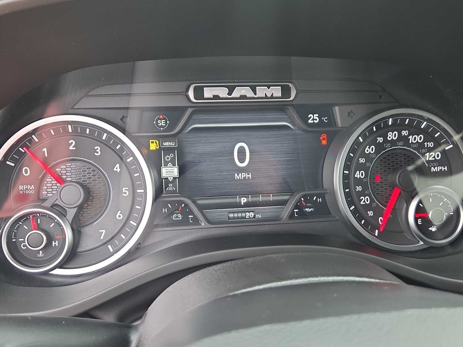 2026 RAM 1500 RAM 1500 WARLOCK CREW CAB 4X4 5'7' BOX