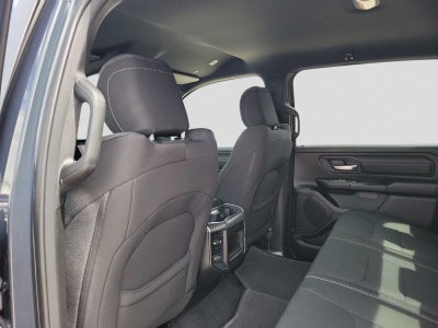 2026 RAM 1500 RAM 1500 EXPRESS CREW CAB 4X4 5'7' BOX