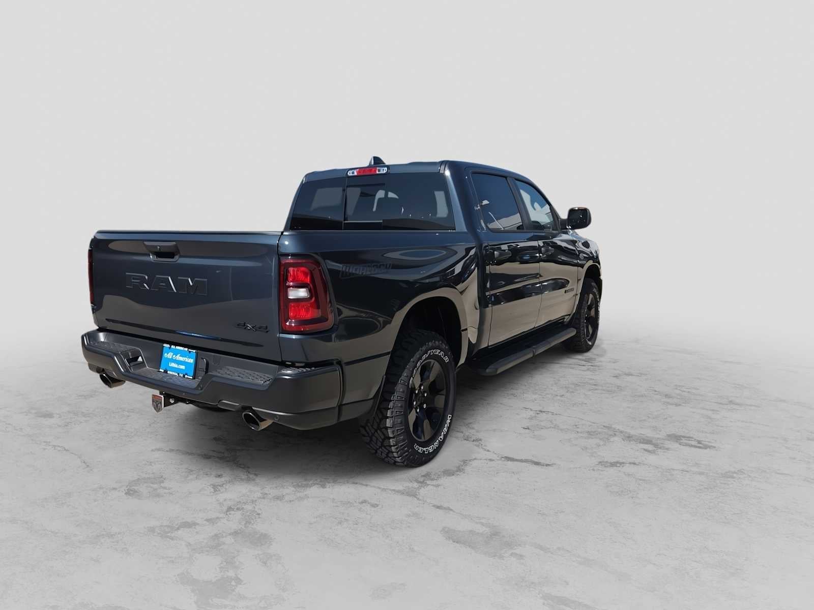 2026 RAM 1500 RAM 1500 WARLOCK CREW CAB 4X4 5'7' BOX
