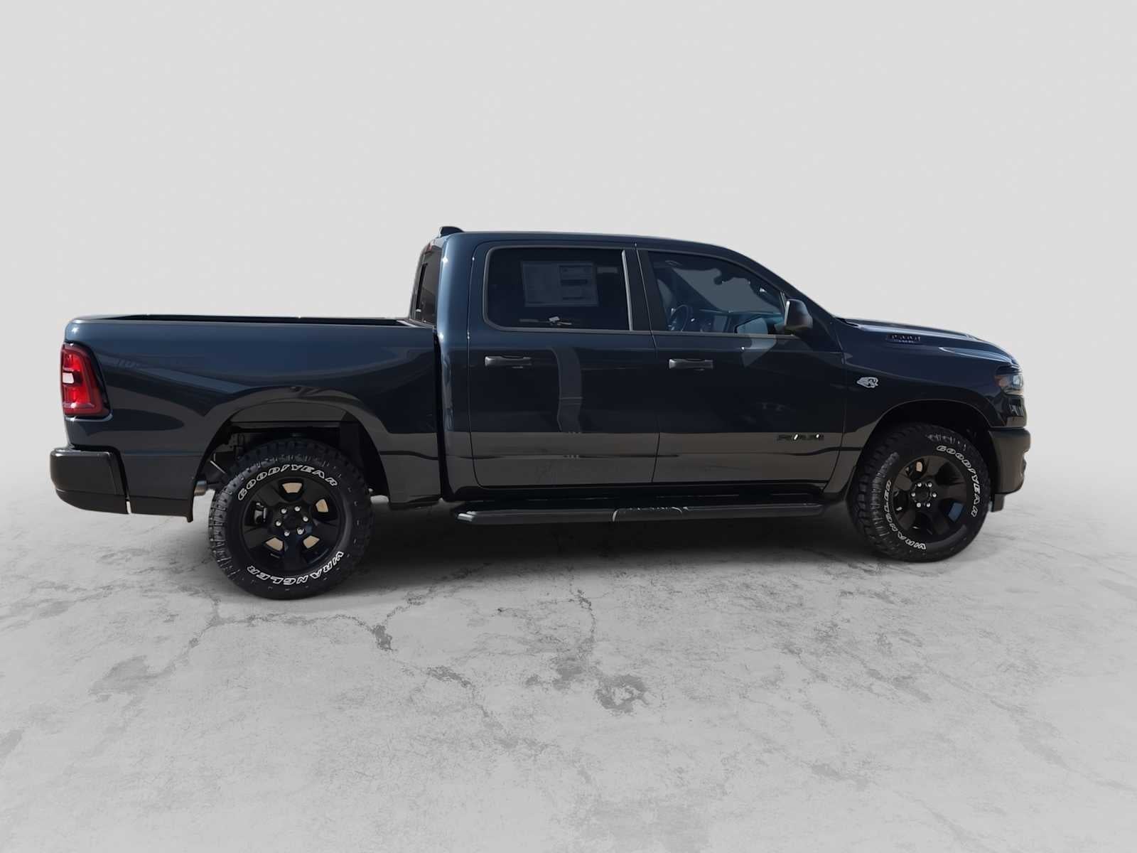 2026 RAM 1500 RAM 1500 WARLOCK CREW CAB 4X4 5'7' BOX