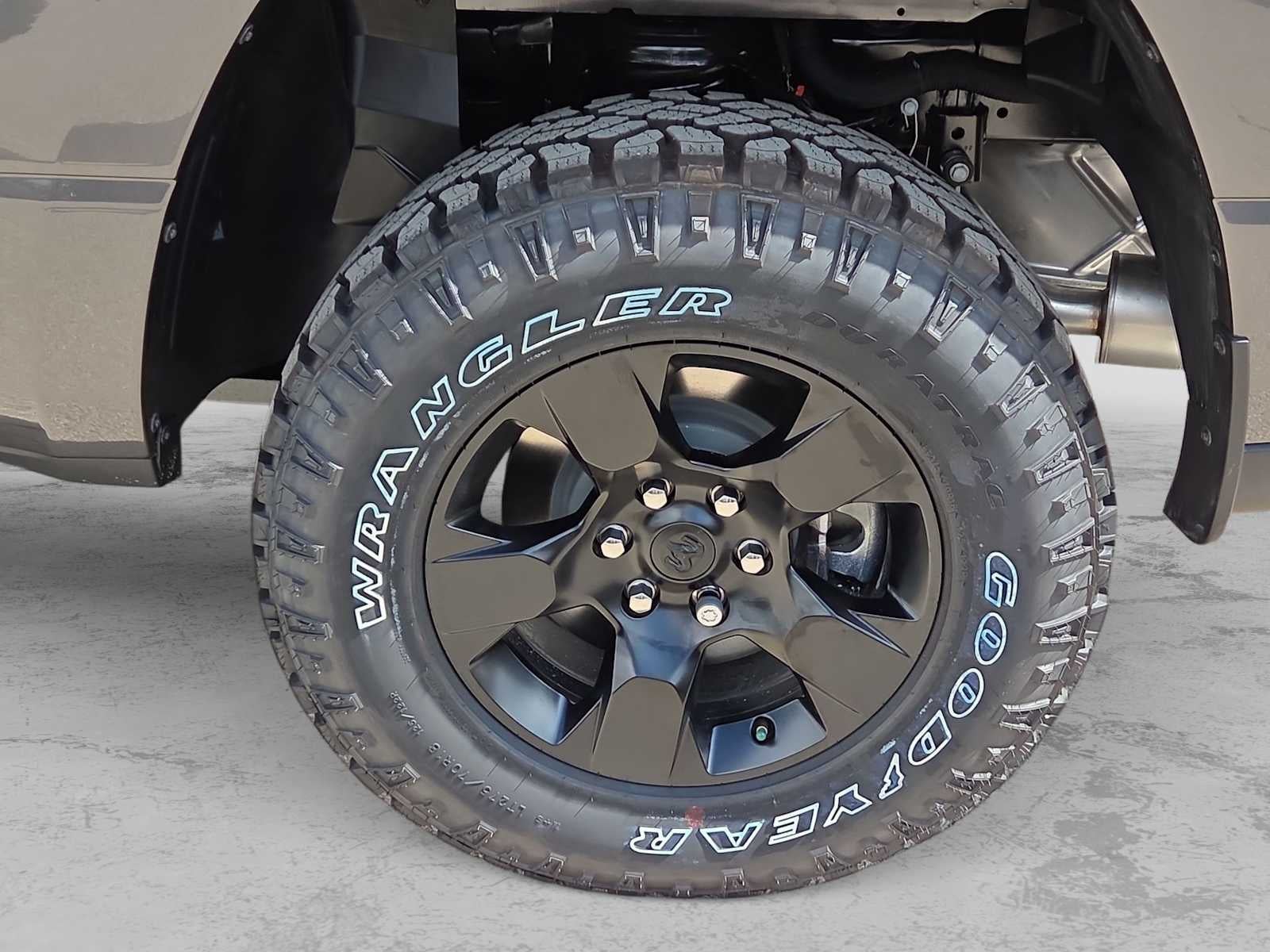 2026 RAM 1500 RAM 1500 WARLOCK CREW CAB 4X4 5'7' BOX